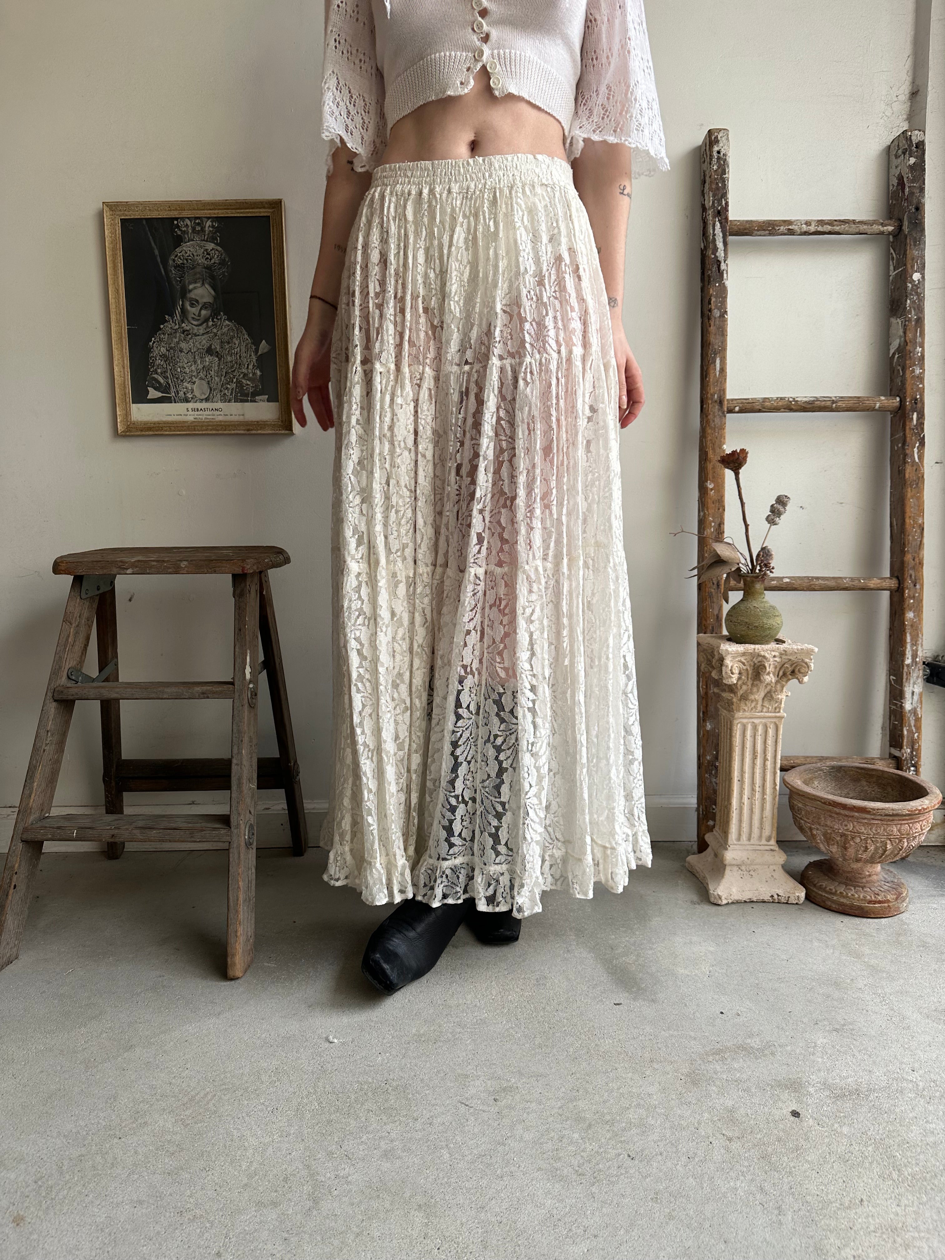 1990s Sheer Lace Skirt (S/M)