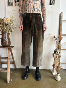 1940s Thrashed Baggy Corduroy Trousers (34/27)