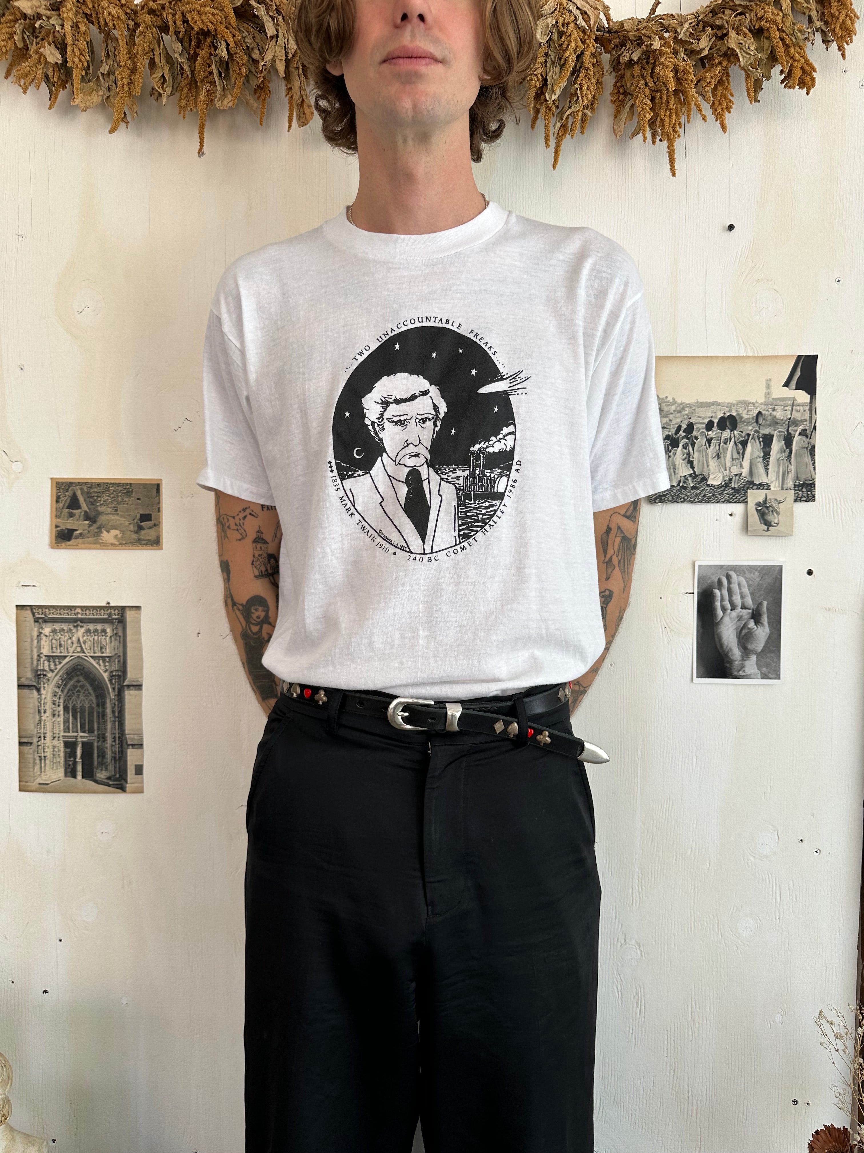 1985 Mark Twain Halley’s Comet T-Shirt (L/XL)