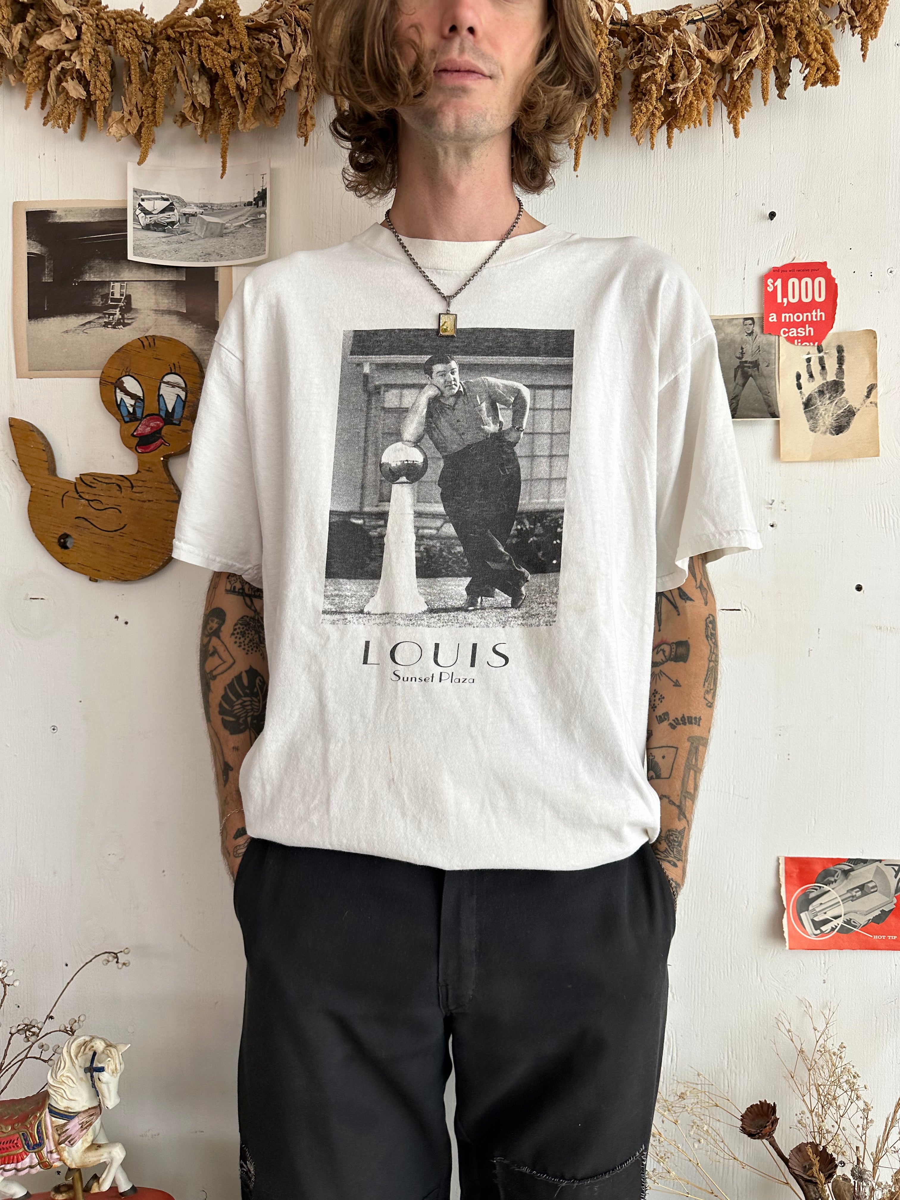 2000s Well Worn Louis T-Shirt (XL)