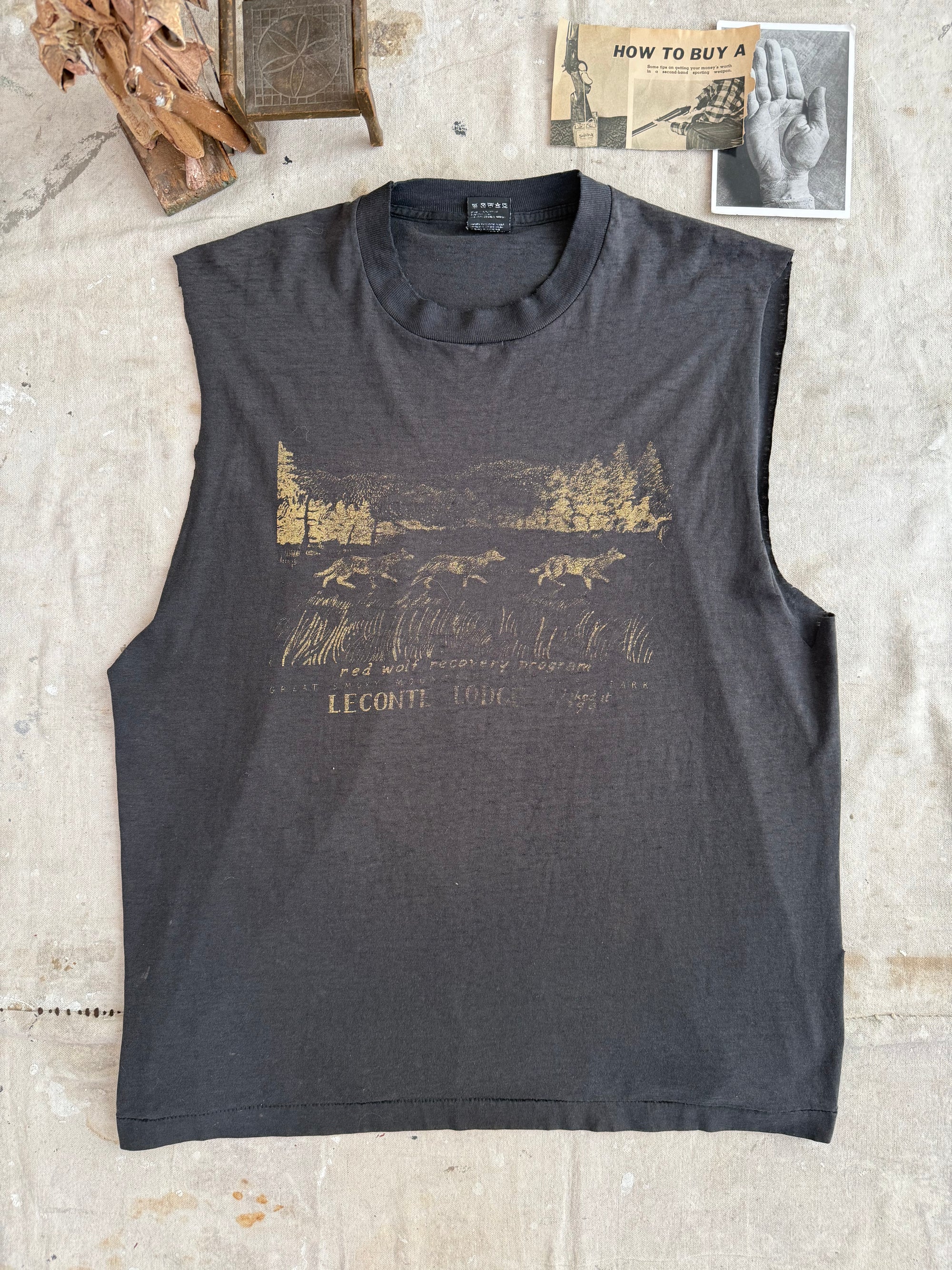 1980s Sunfaded Red Wolf Recovery Program Muscle Tee