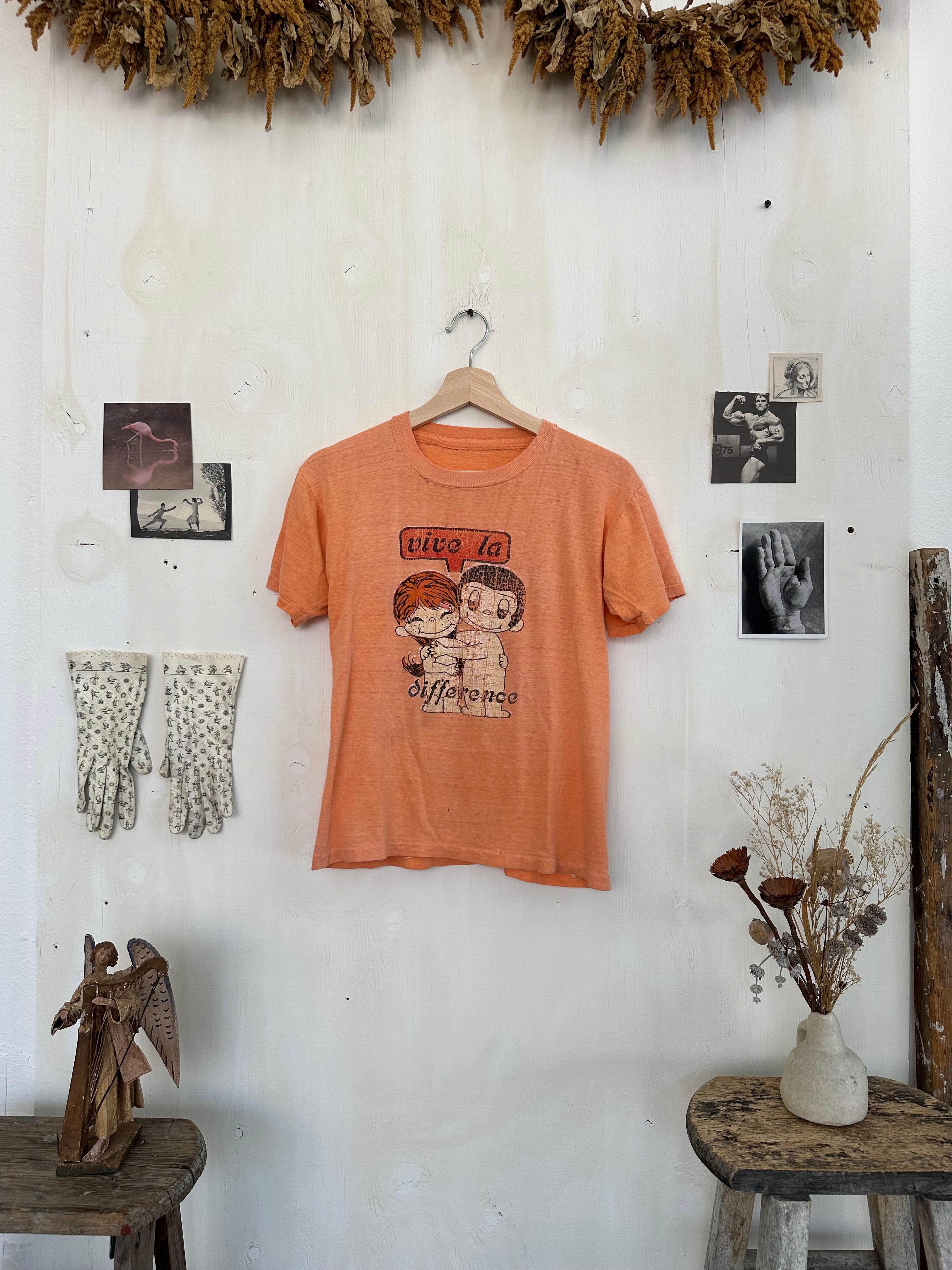 1980s Well Worn Vive La Difference (S/M)