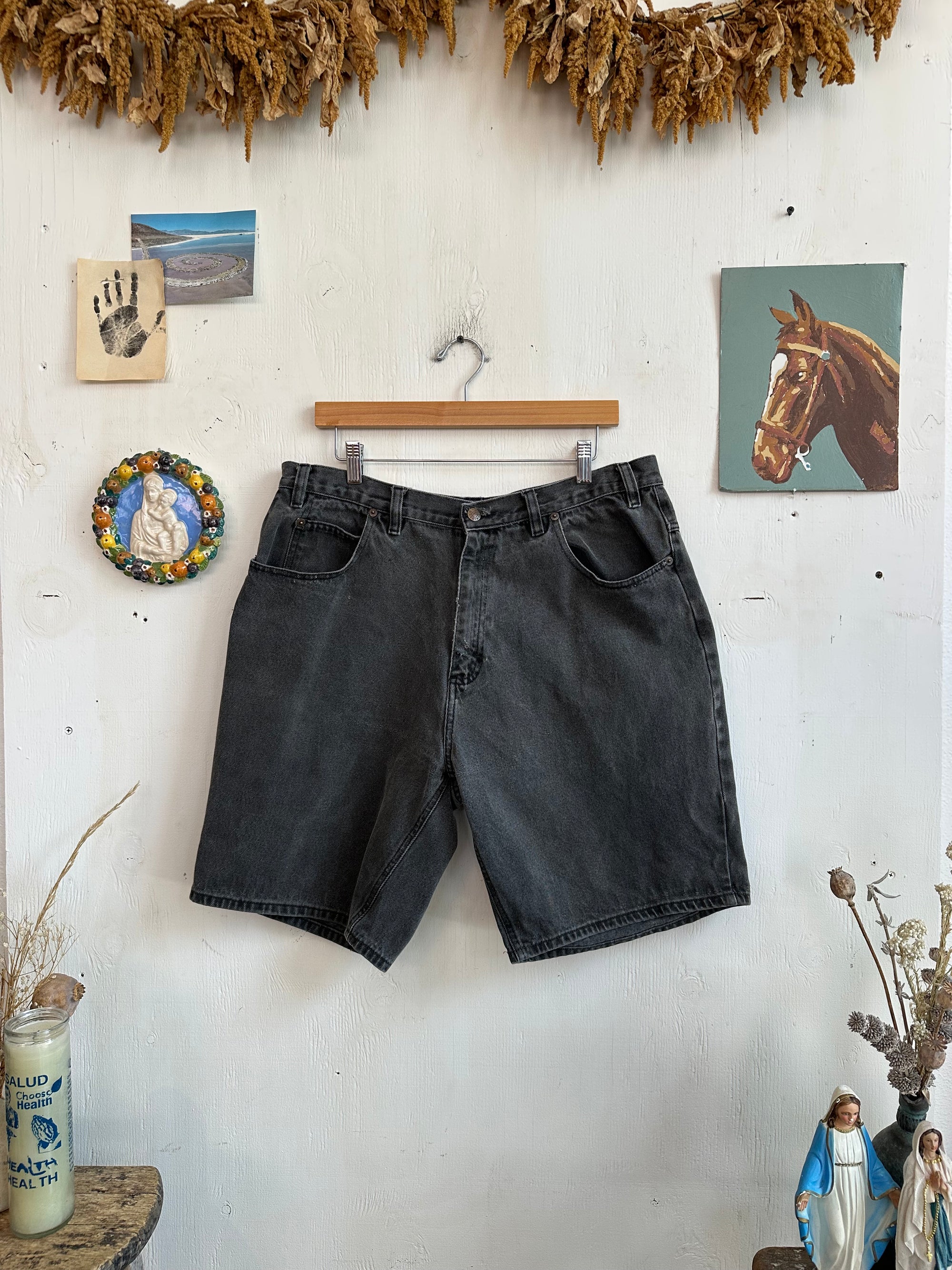 1990s Baggy Denim Shorts (36)