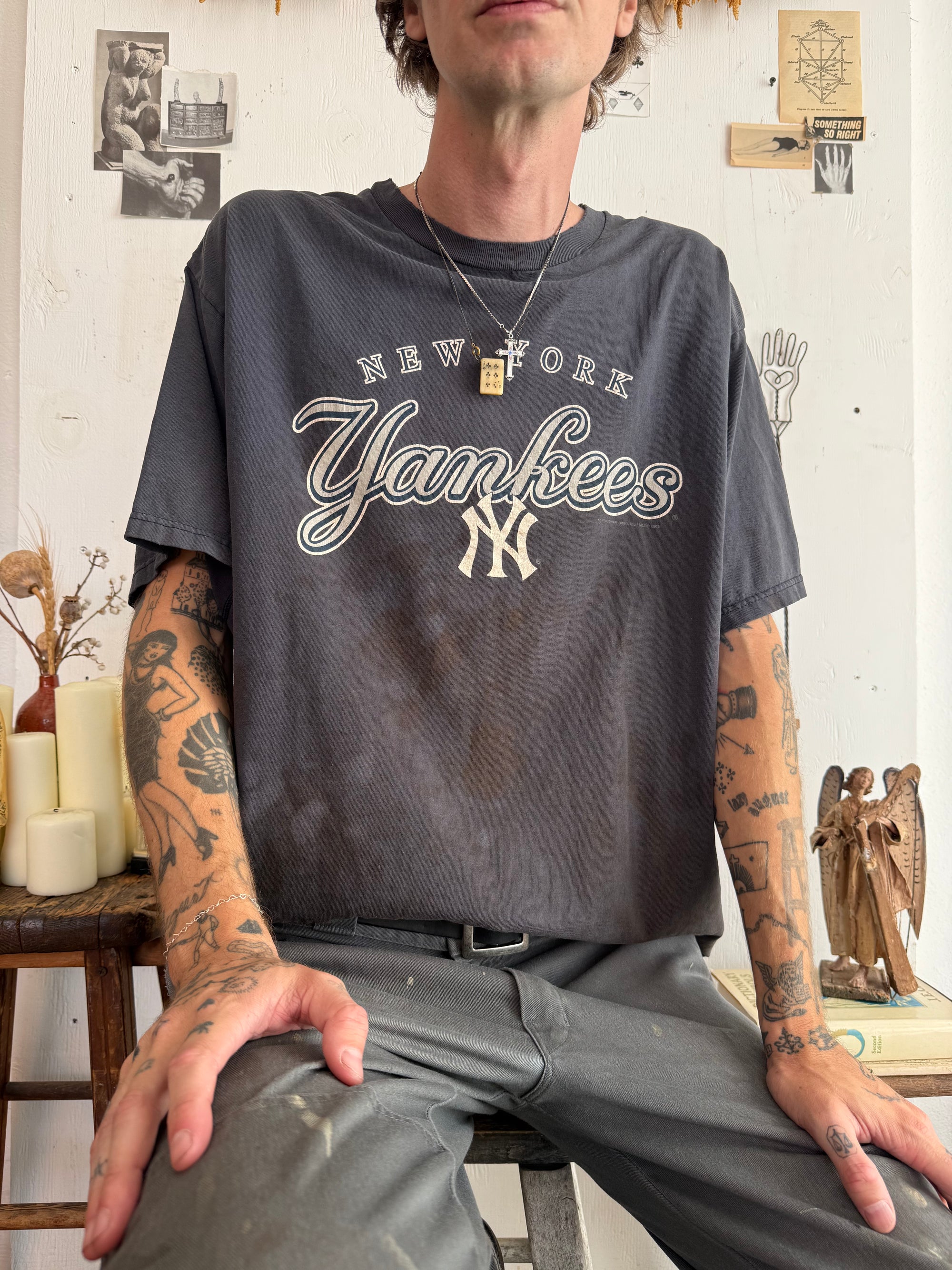 2002 Thrashed NY Yankees Tee