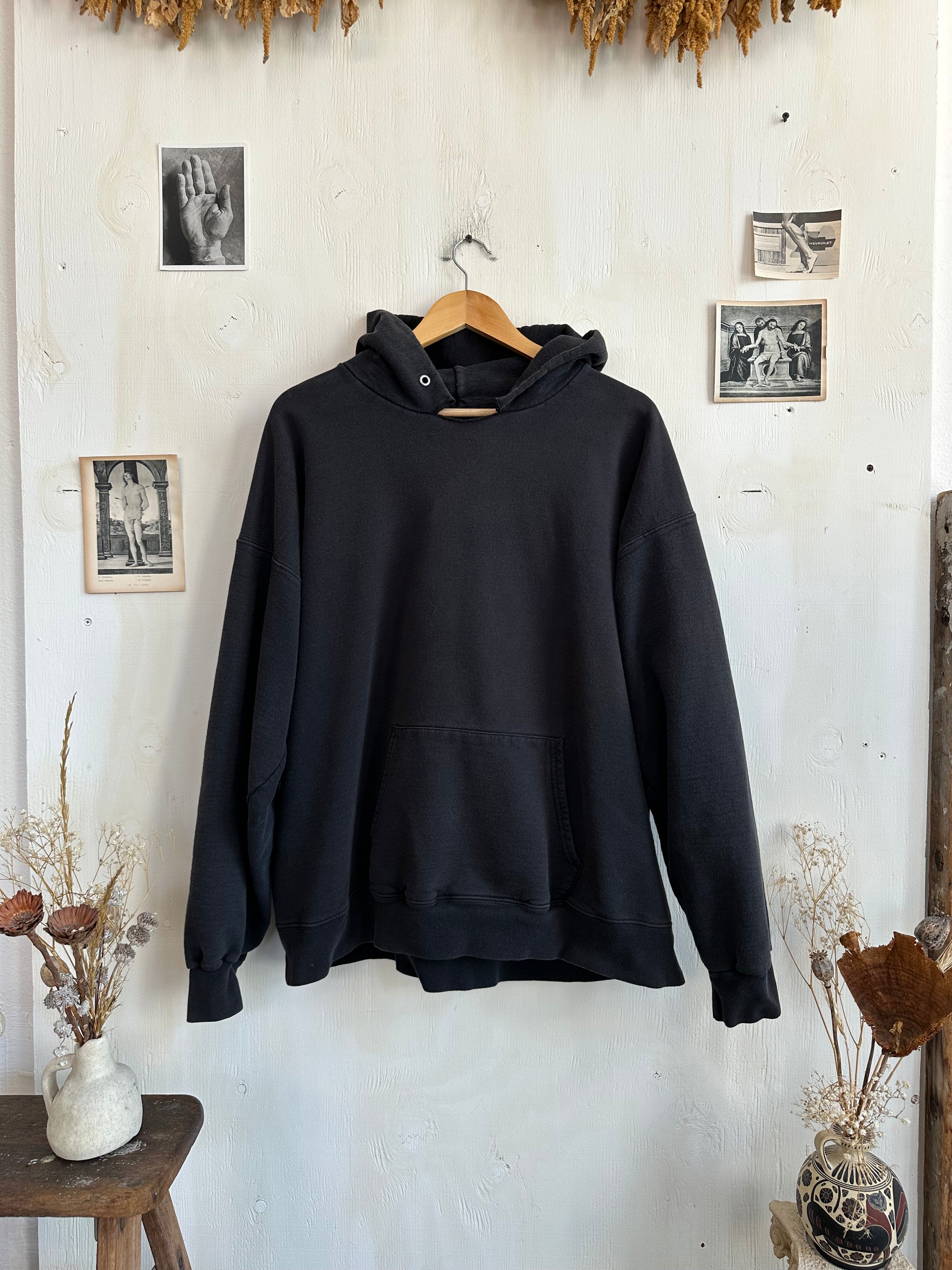 1980s Faded Thick Black Hoodie (Boxy XL)