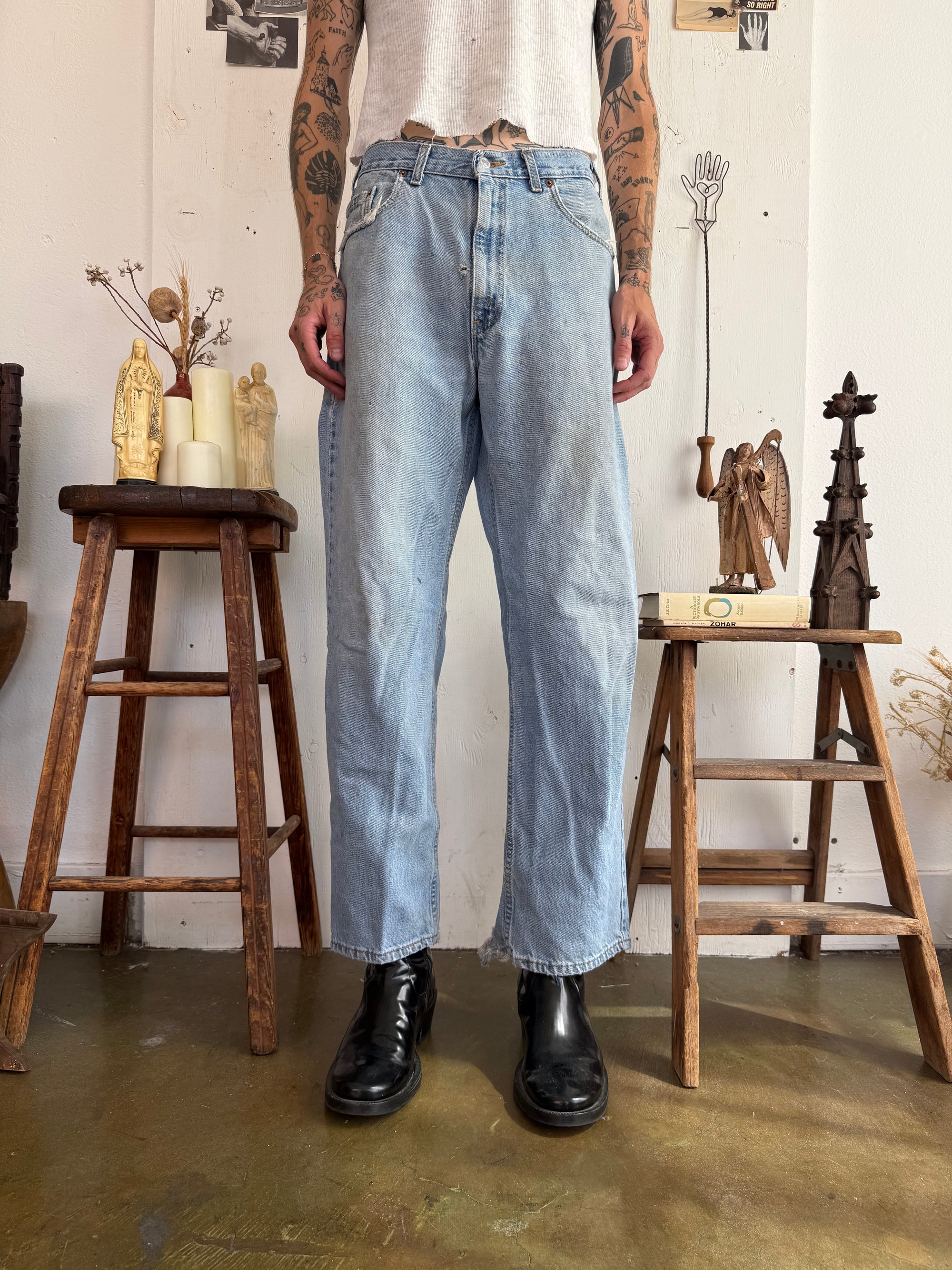 Well Worn Levi’s 550s