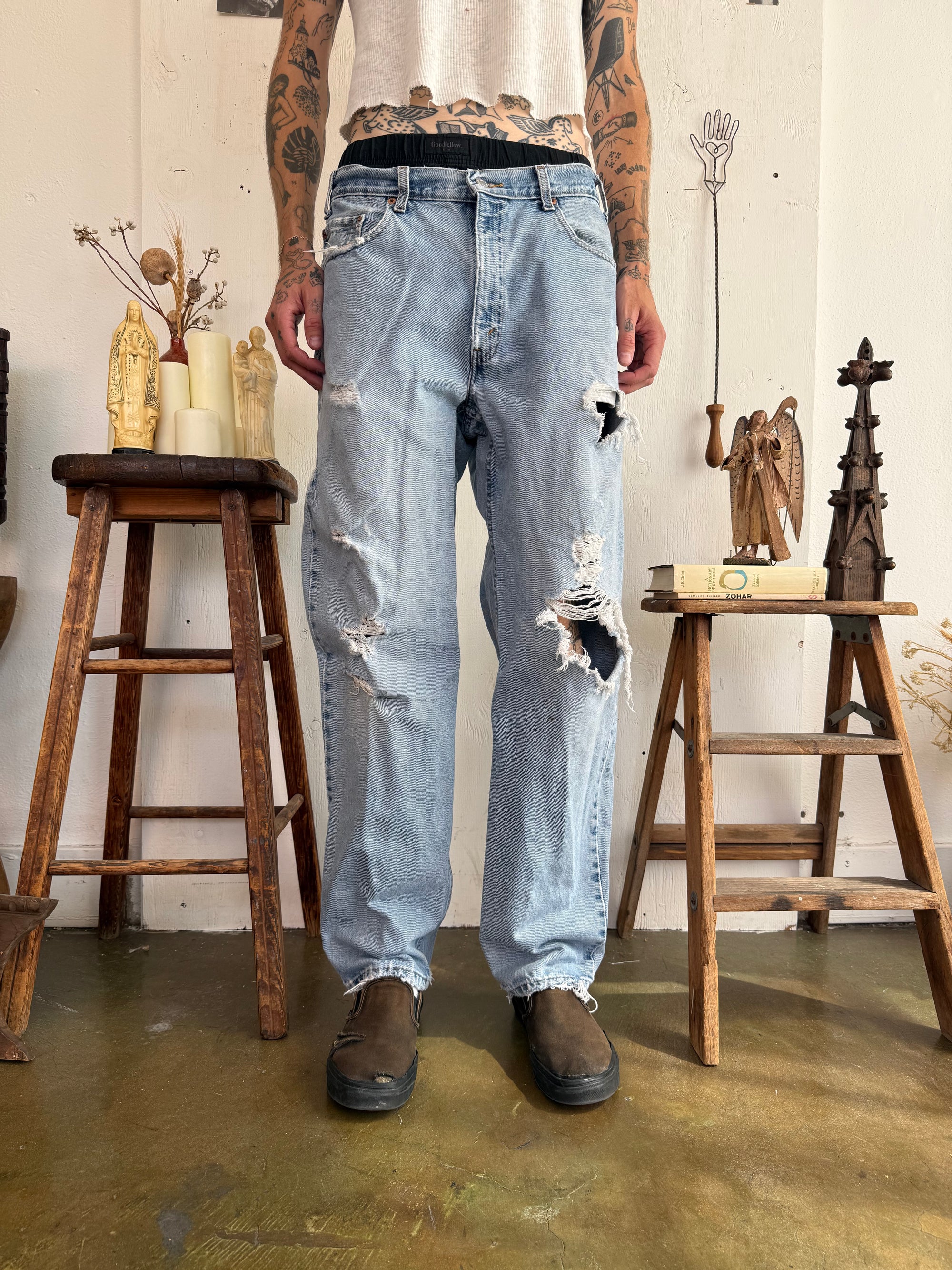 Thrashed Levi’s 550s