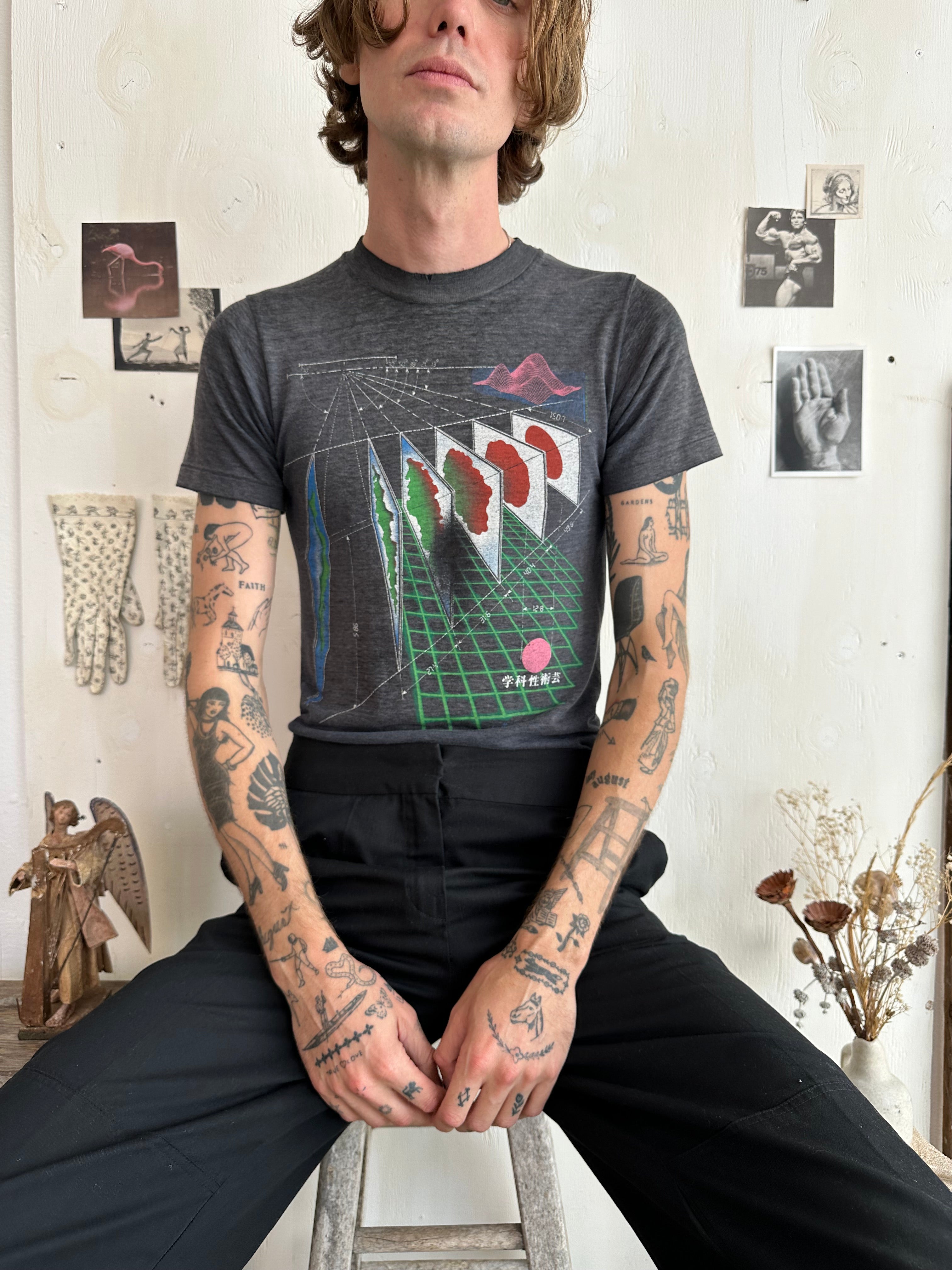 1980s Paper Thin Vaporwave Japan Tee (S/M)