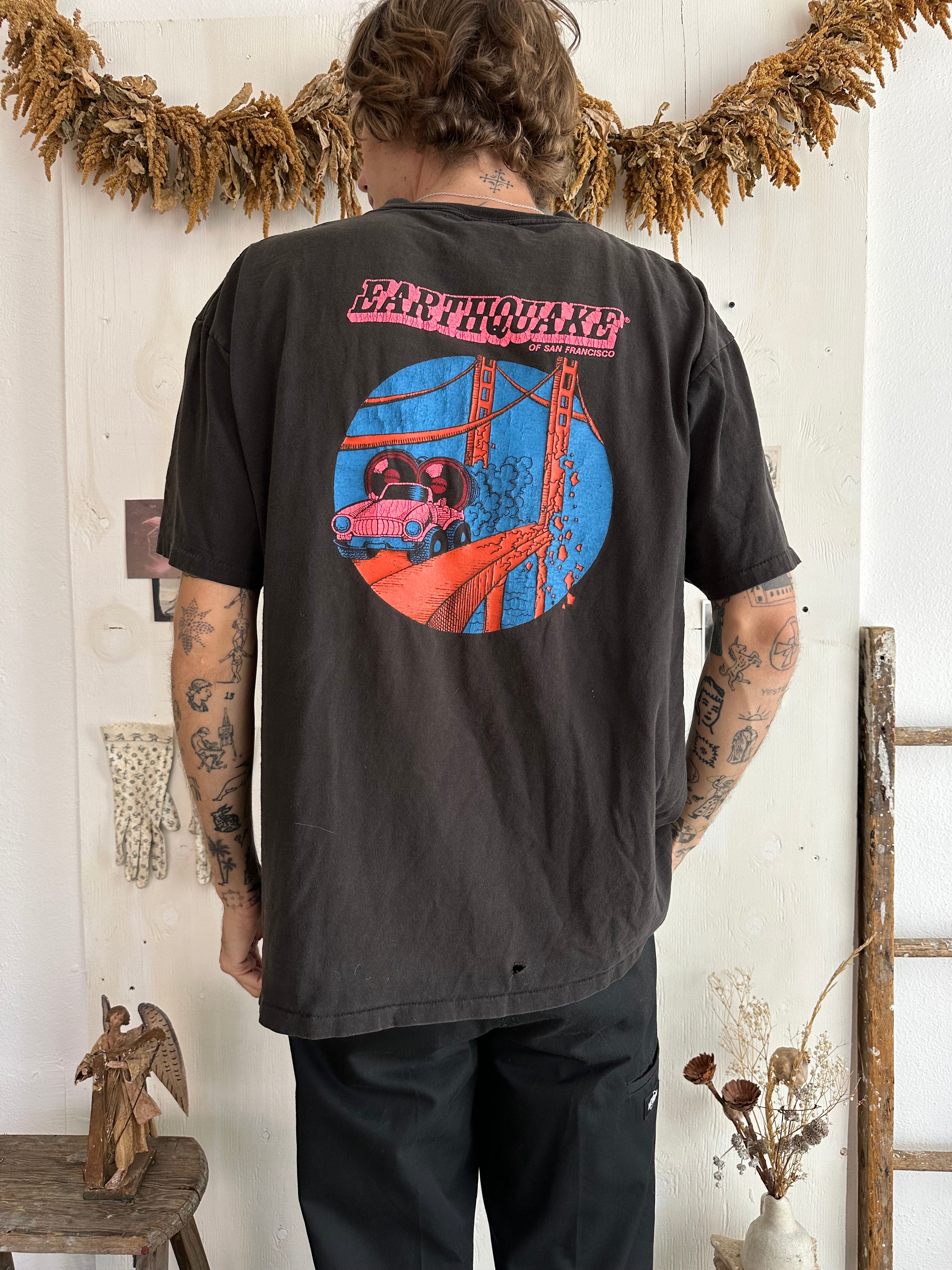 1990s San Francisco Earth Quake T-Shirt (XL/XXL)