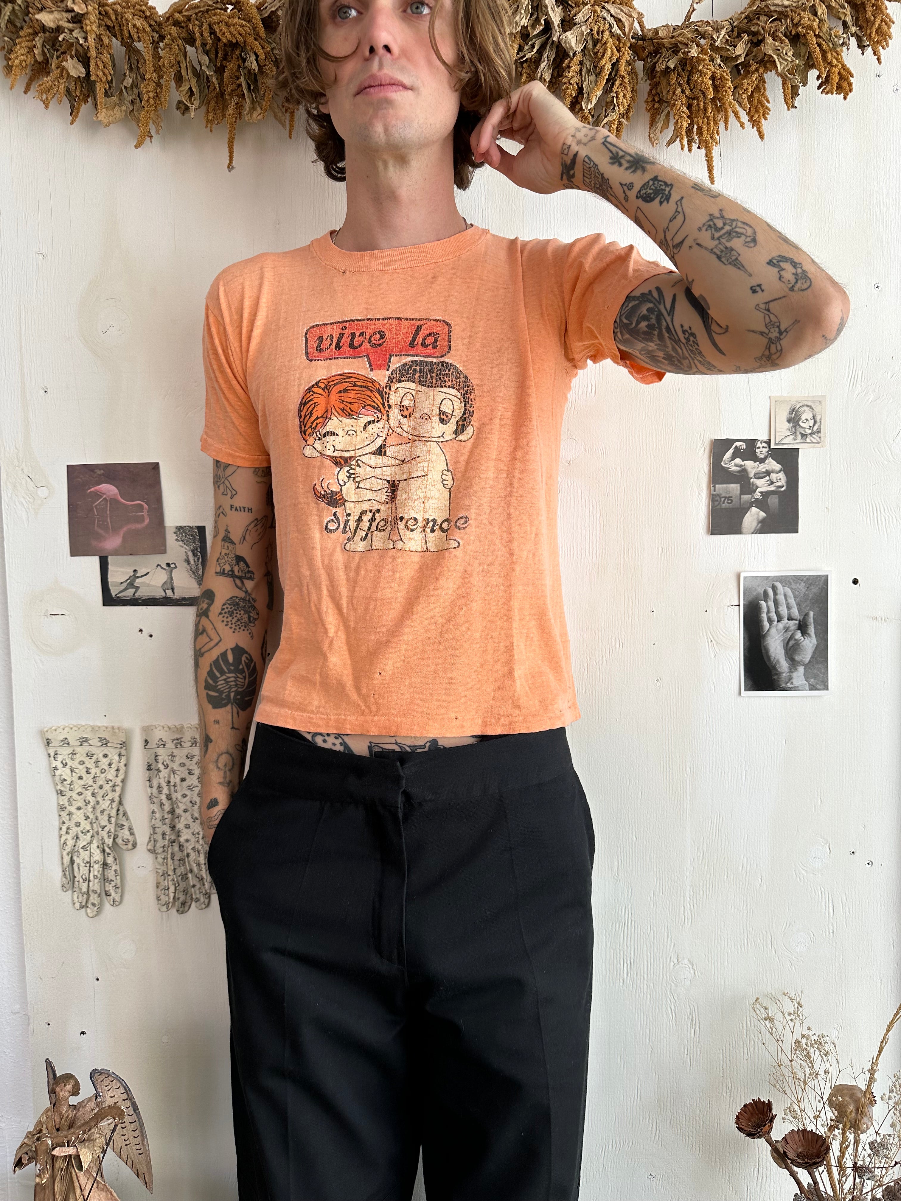 1980s Well Worn Vive La Difference (S/M)