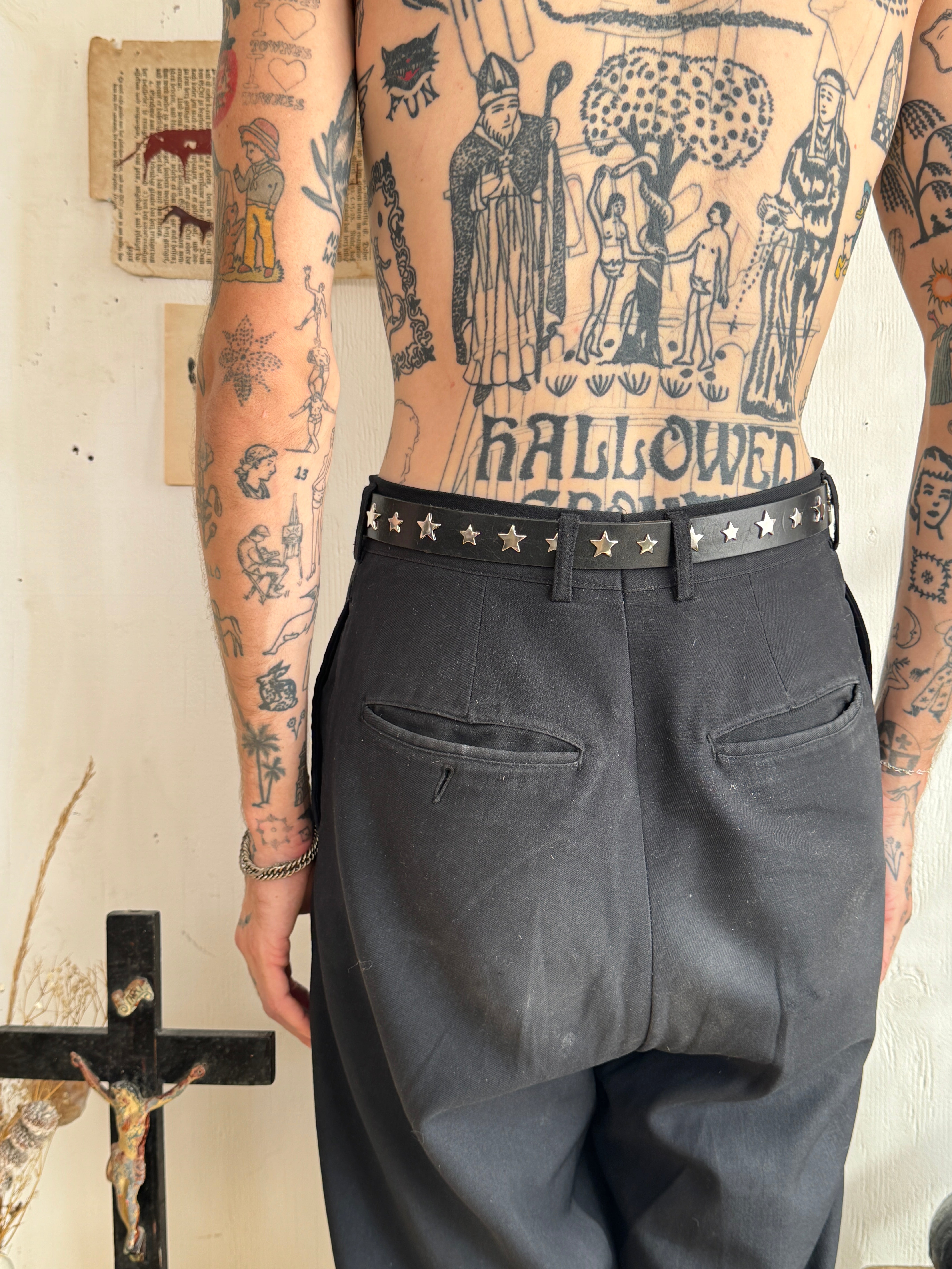 Vintage Hand Studded Star Leather Belt (30”)