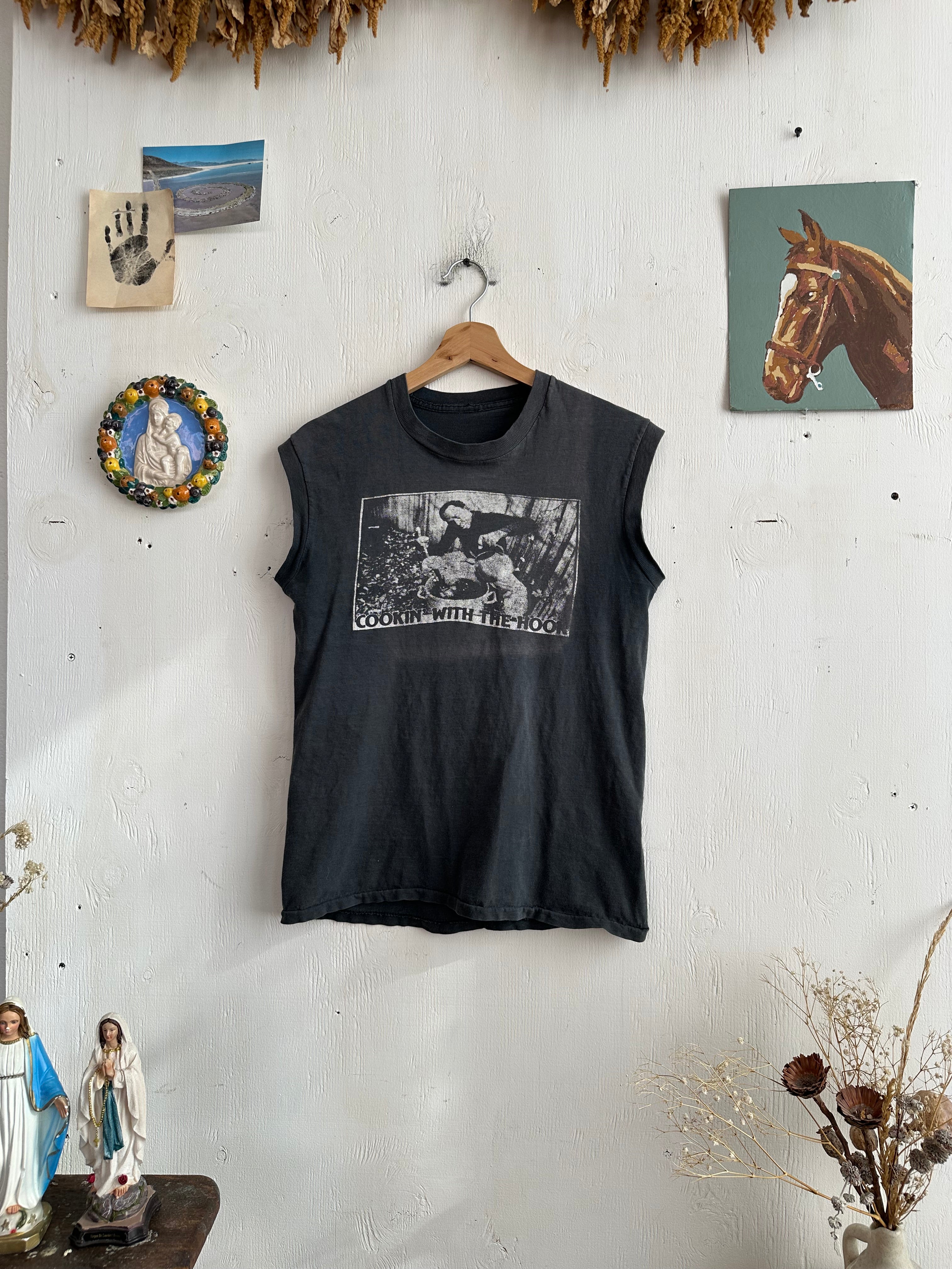 1974 Cookin With the Hook Muscle Tee (S/M)