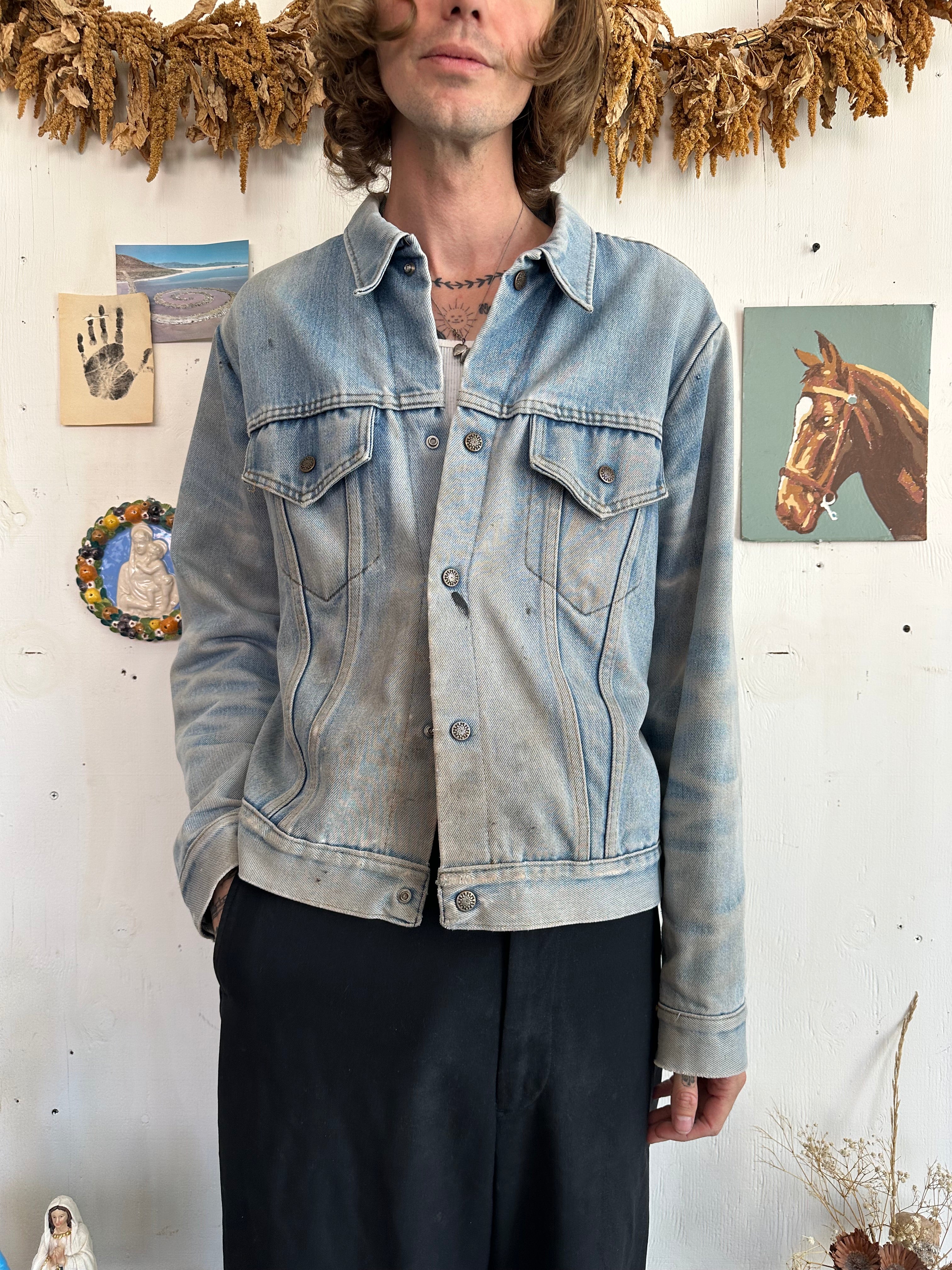 1970s Sunfaded Trucker Jacket W/ Red Lining (Boxy M)