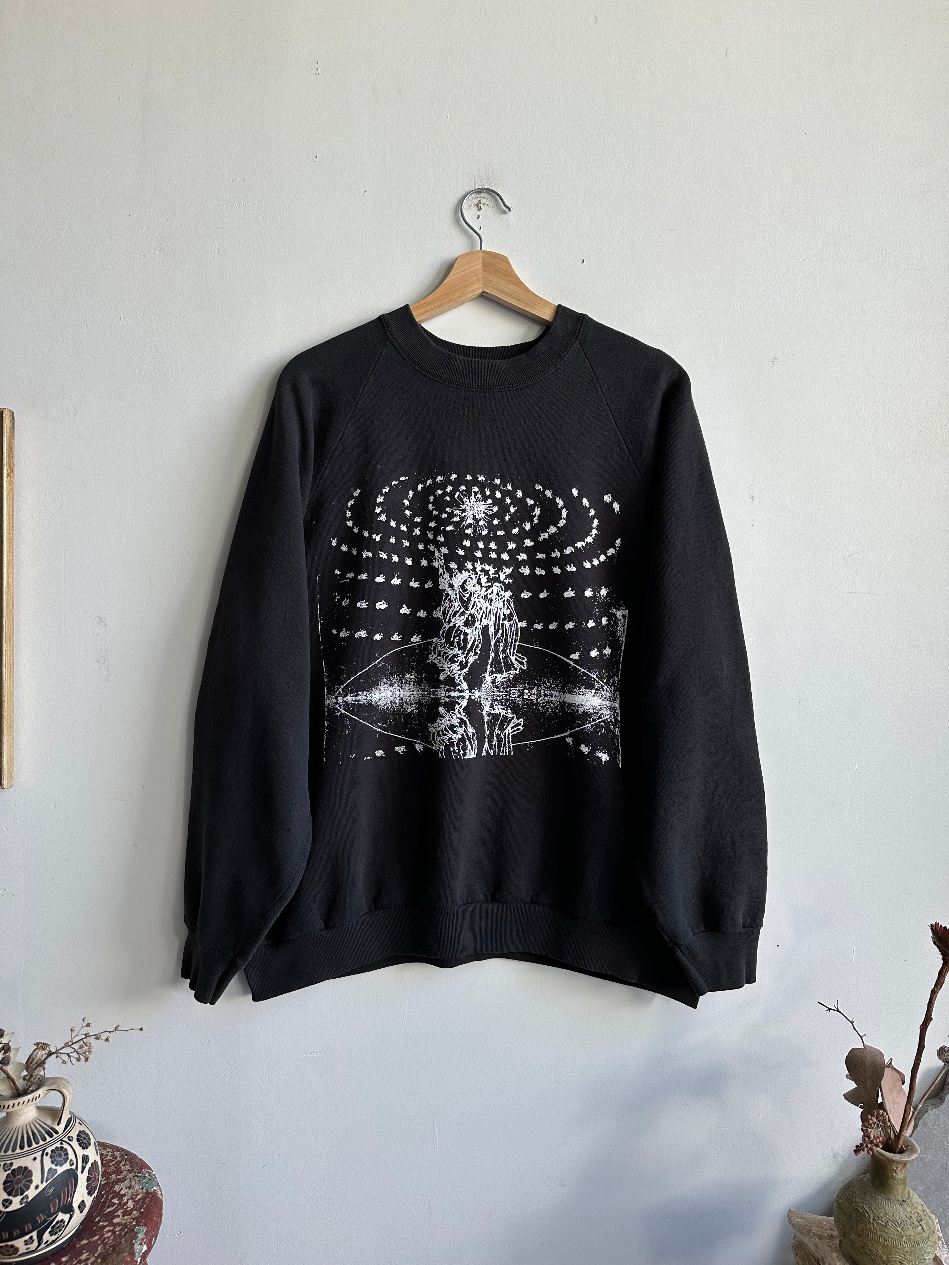 1990s Screen-Printed Fruit of the Loom Sweatshirt (Boxy L)