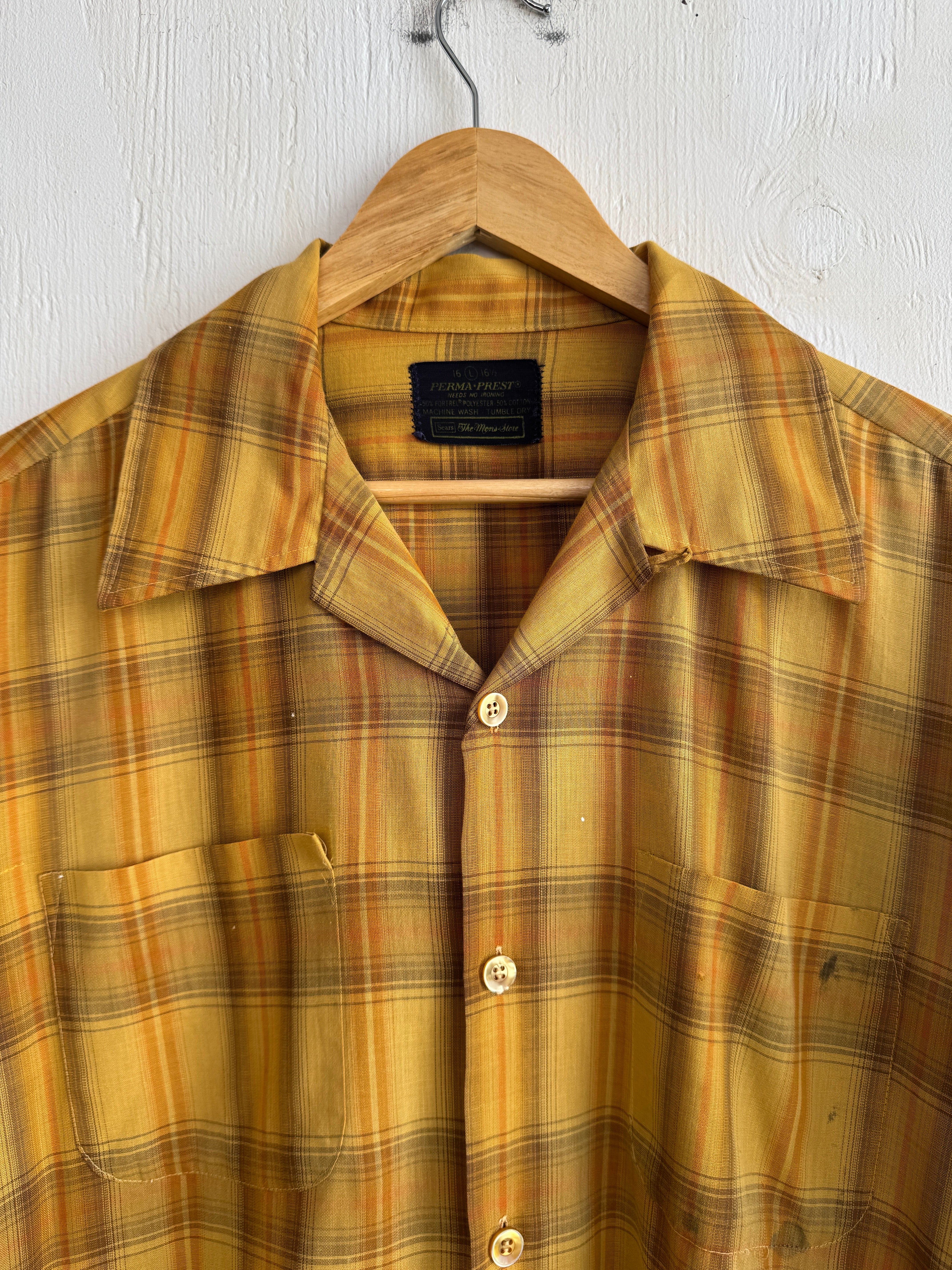 1970s Well-Worn Plaid Shirt (Boxy L/XL)