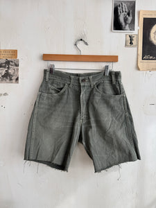 1970s Repaired Green Levis Shorts (29)