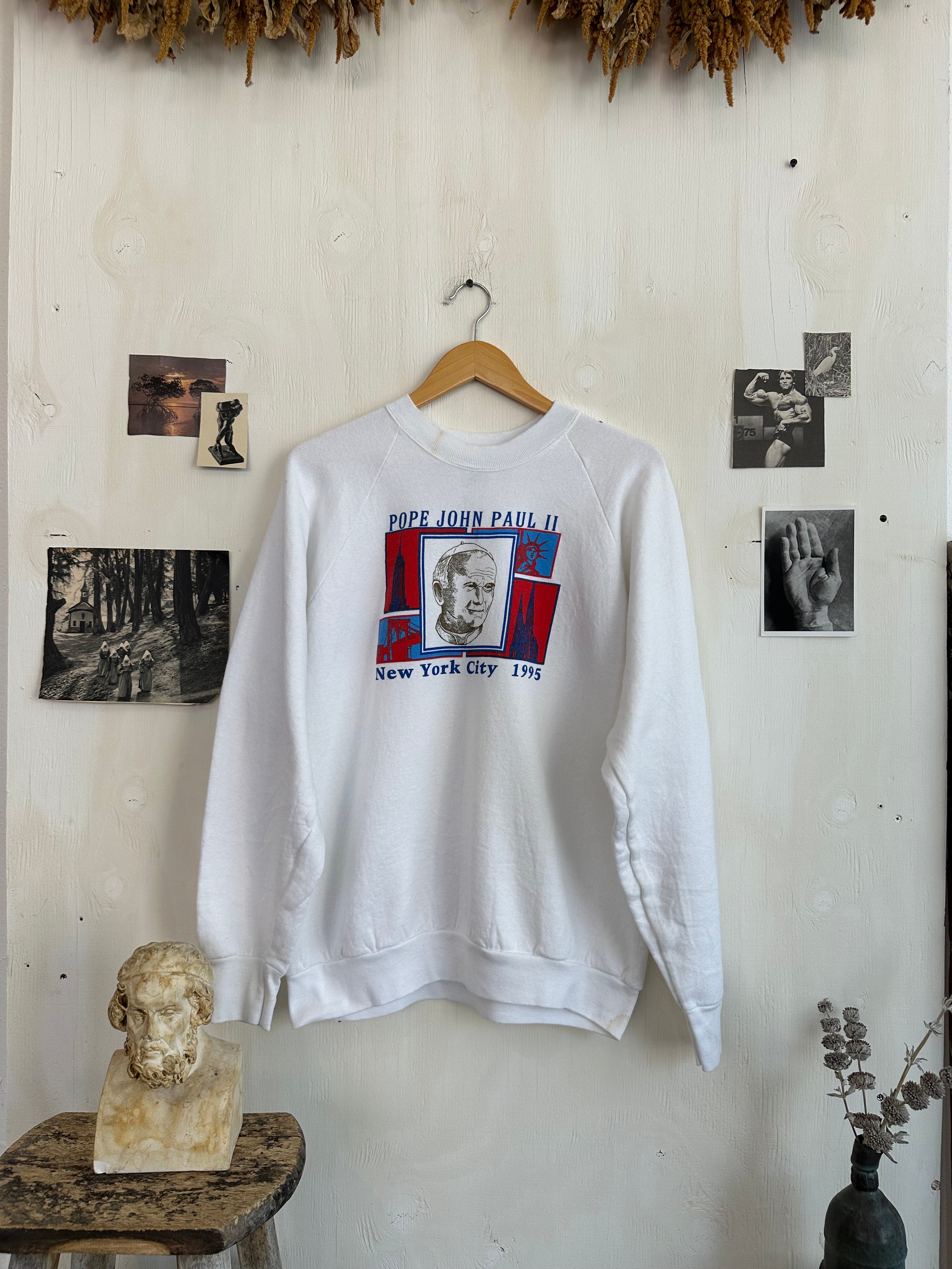 1995 Pope John Paul II Sweatshirt (M/L)