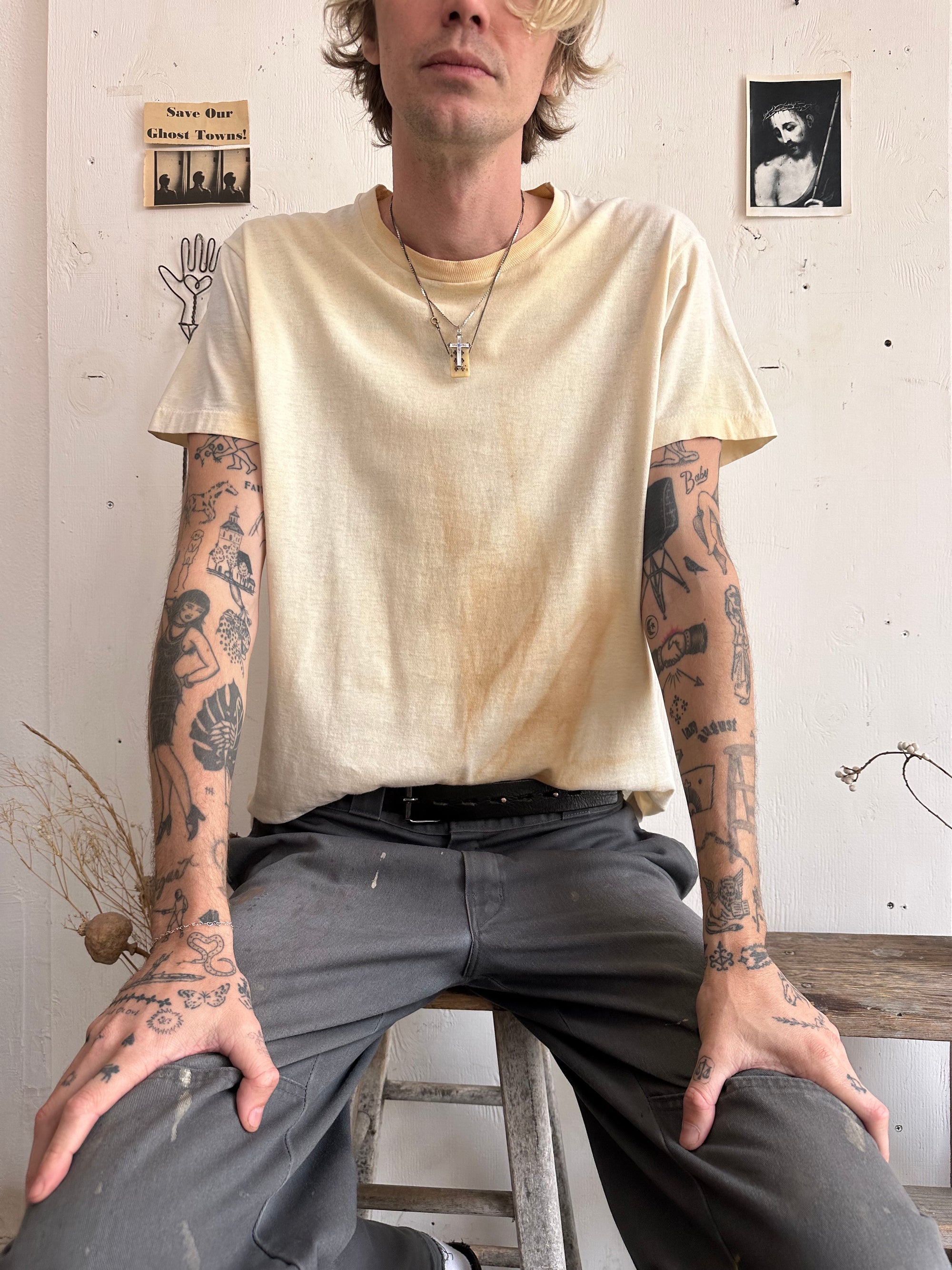 1980s Discolored White Tee