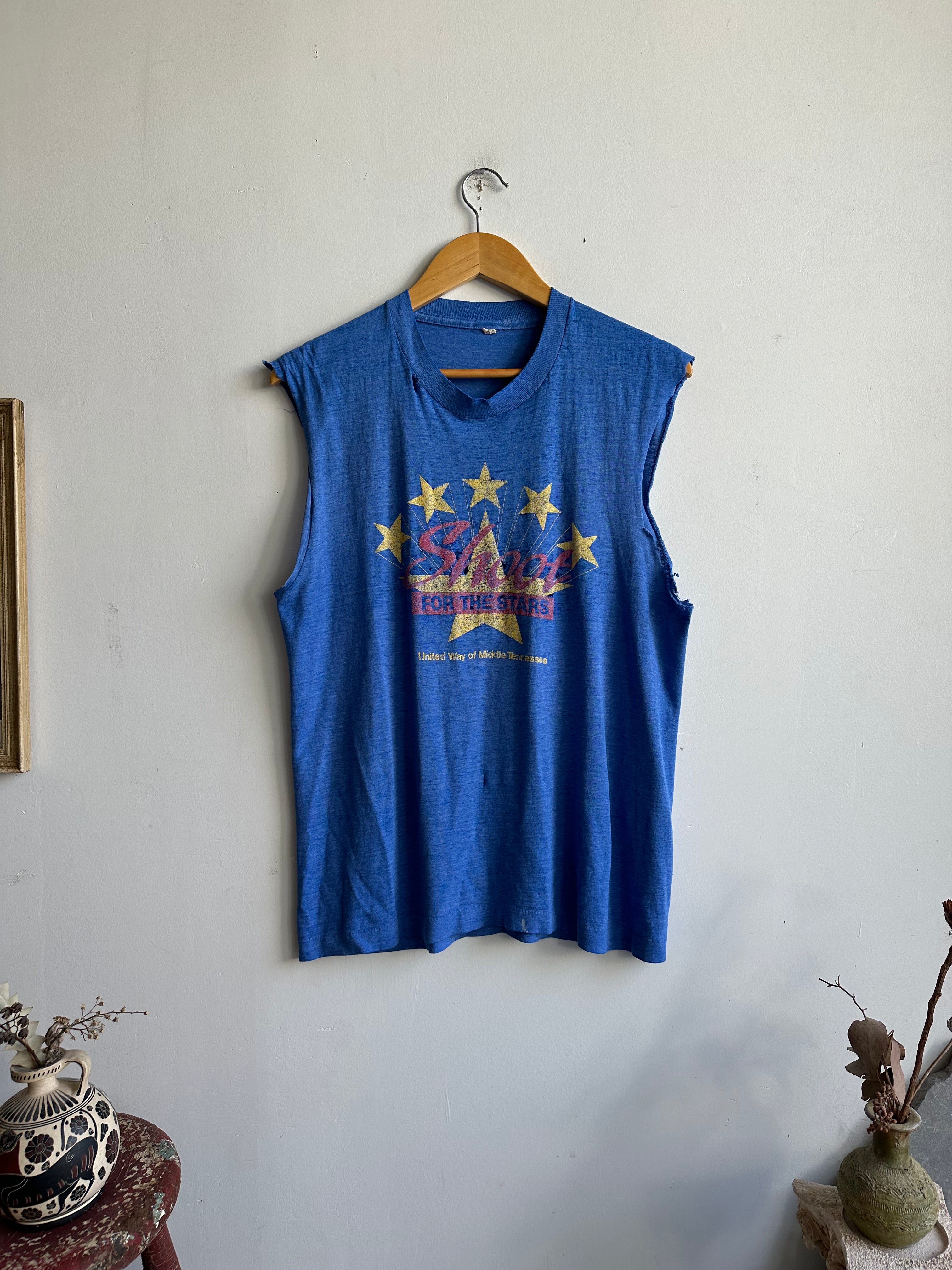 1980s Thrashed Shoot for the Stars Muscle Tee (M/L)