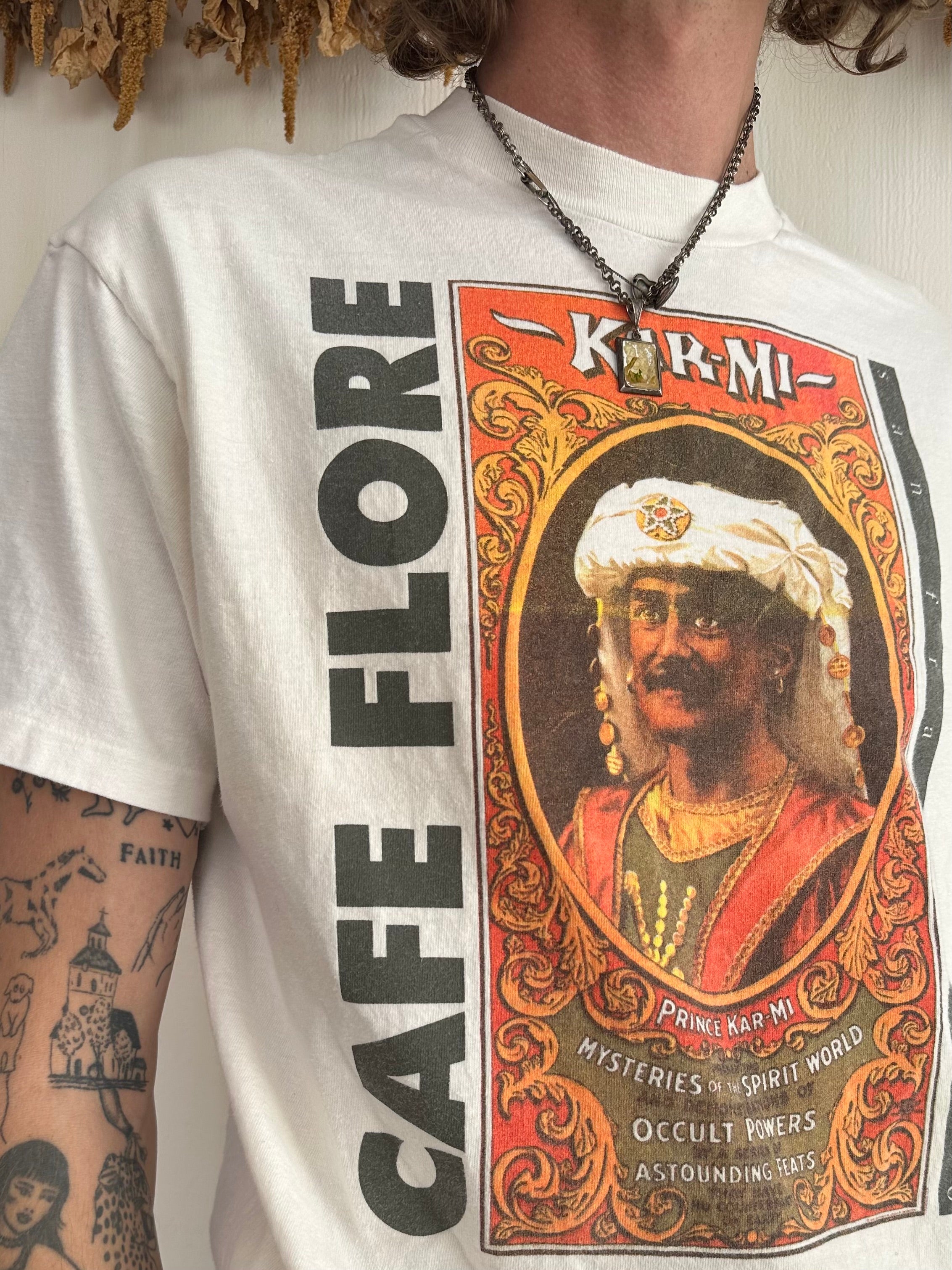 1990s Kar Mi Tee (M)