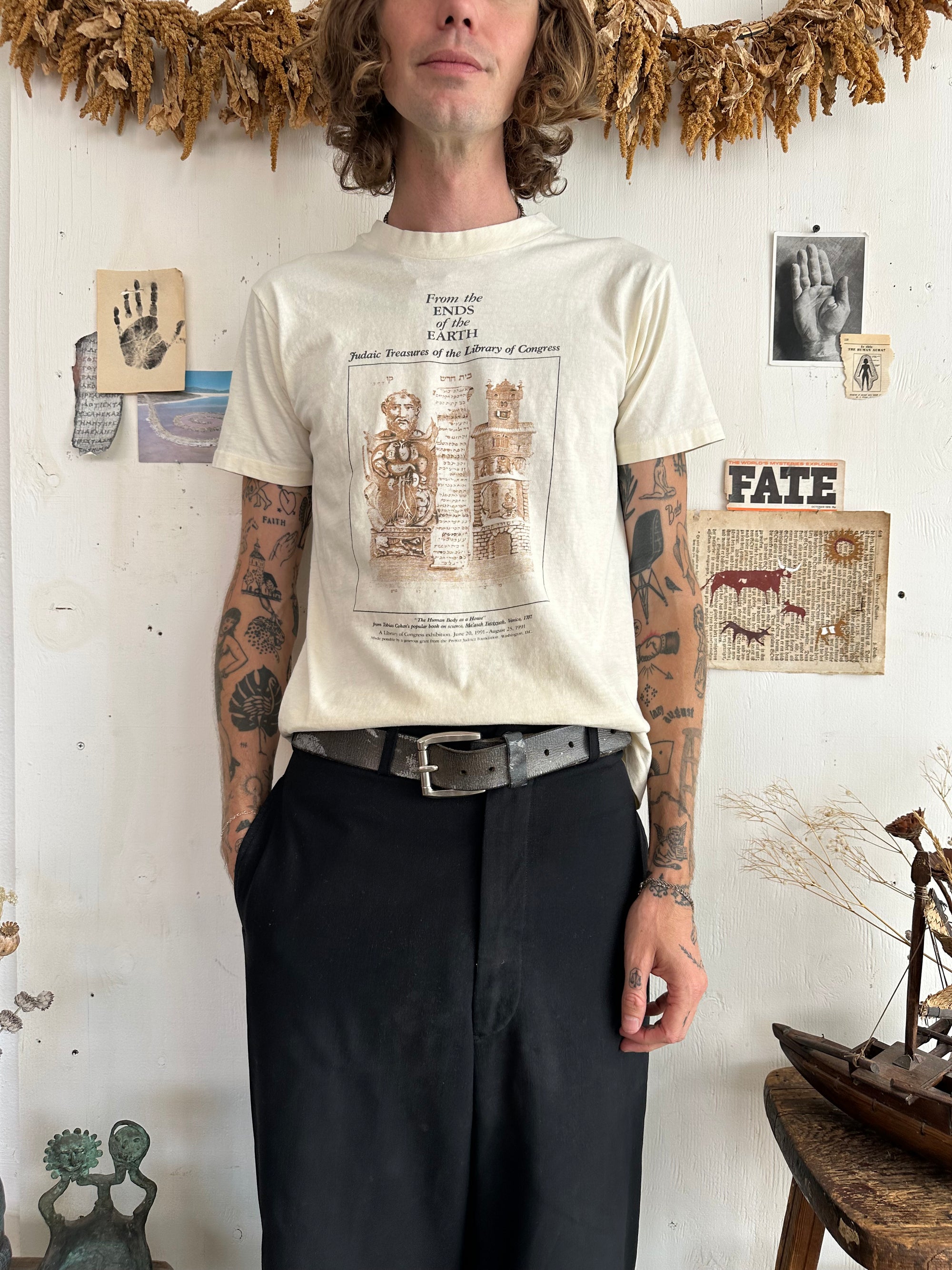 1991 Judaic Treasures Library of Congress T-Shirt