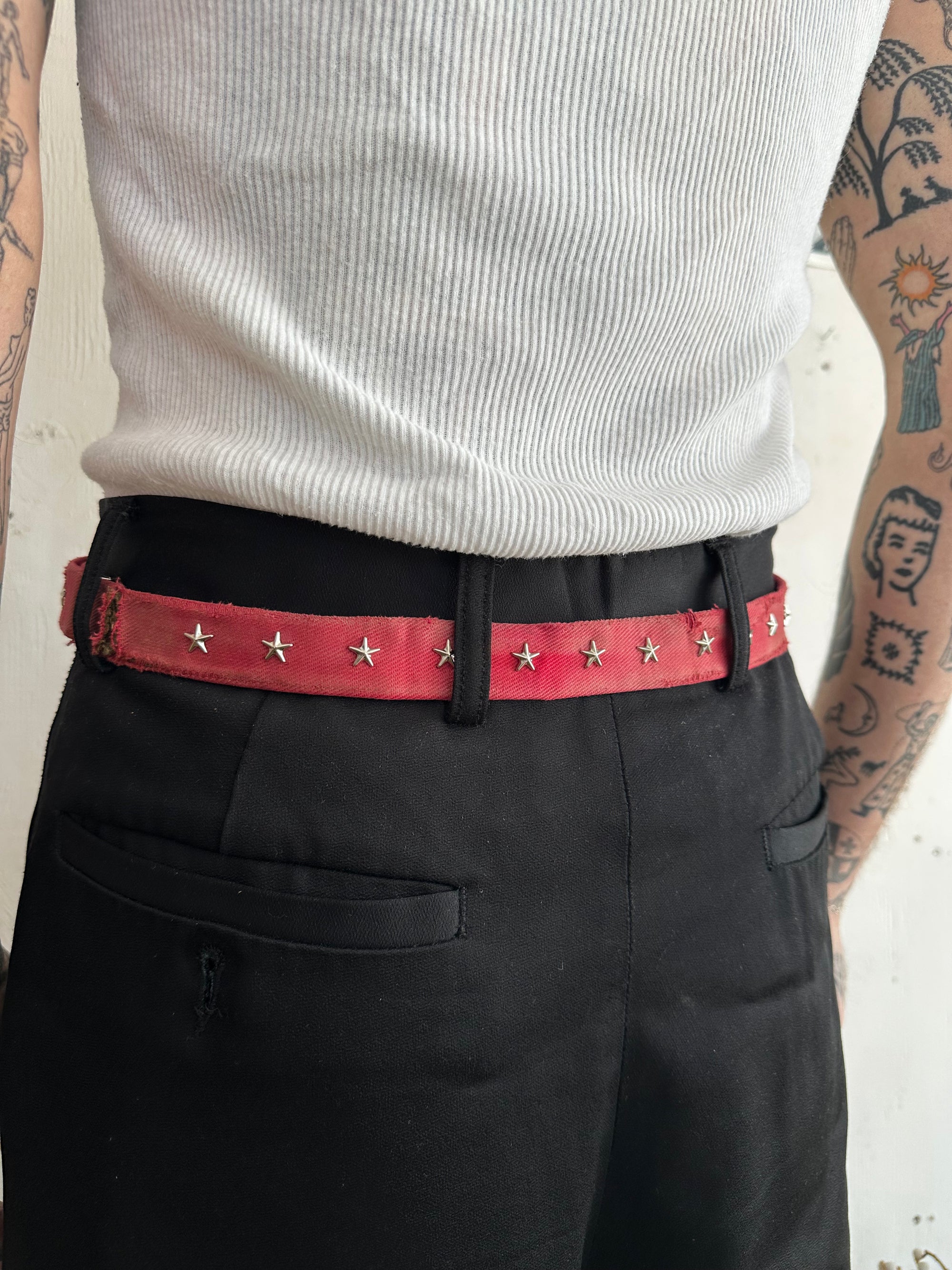 1930s Thrashed Red Cloth Belt W/ Star Studs