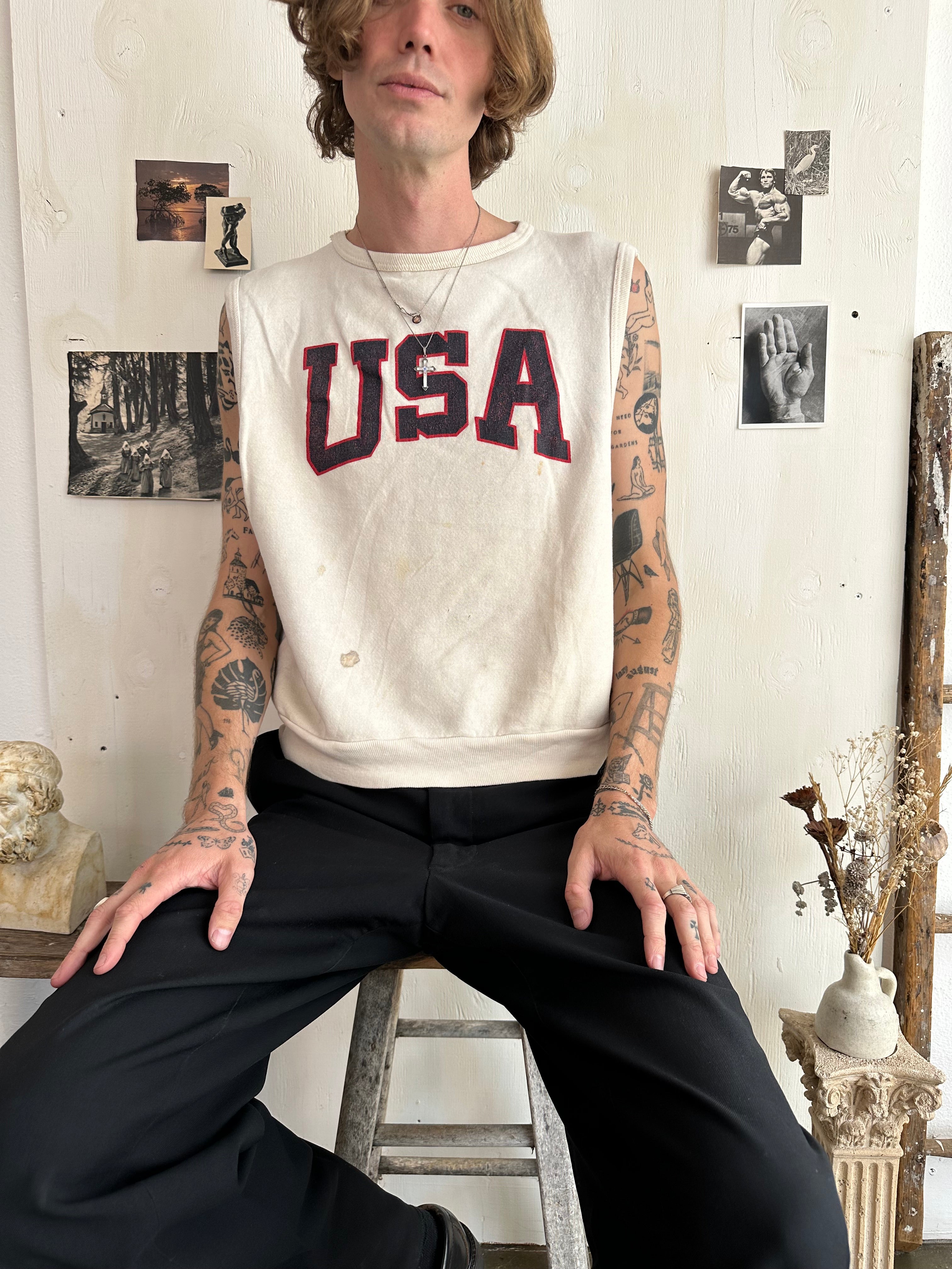 1980s USA Tank Top Sweatshirt (Boxy M/L)