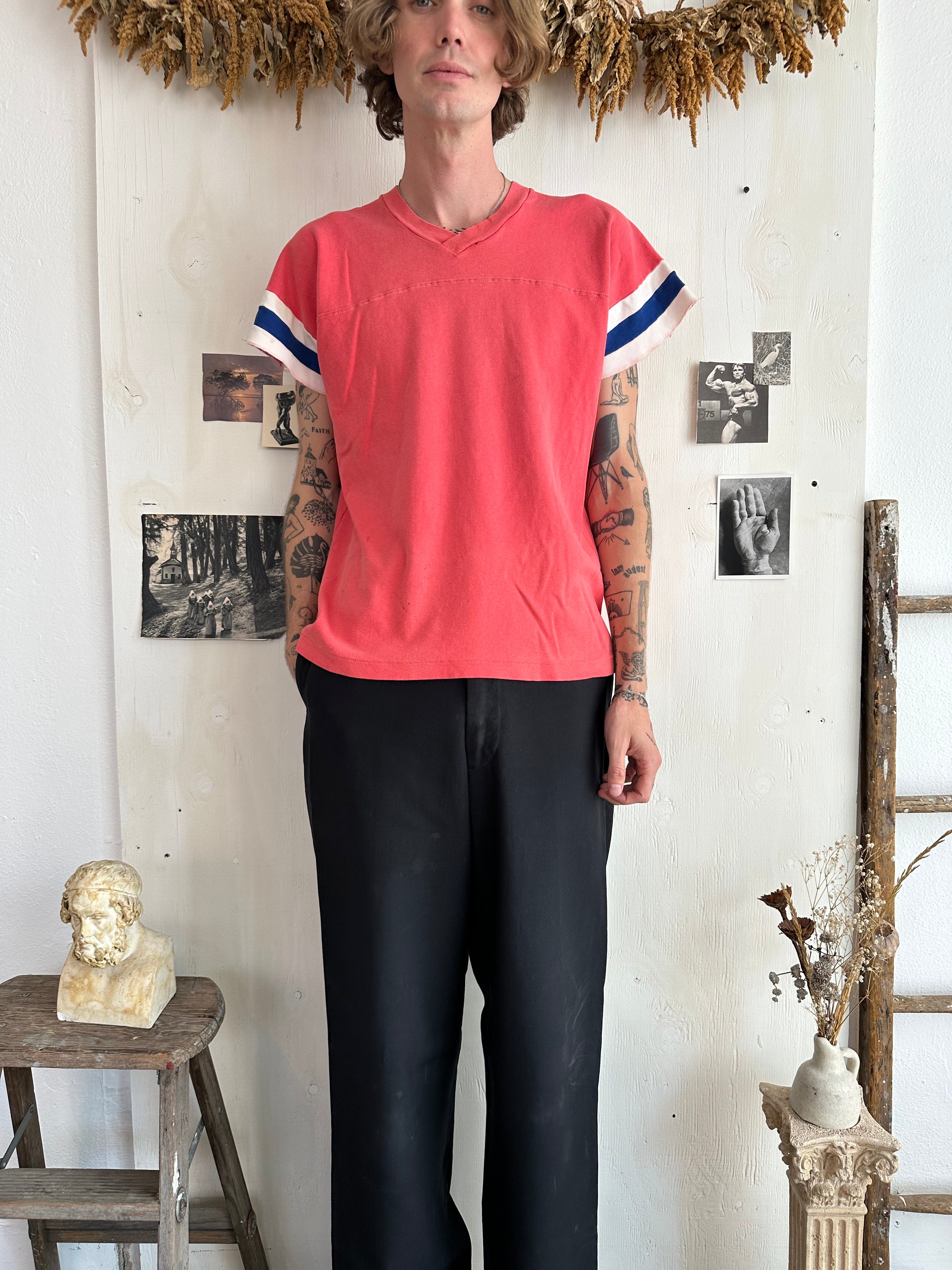 1980s Sun Faded Red Athletic Tee (Boxy L)