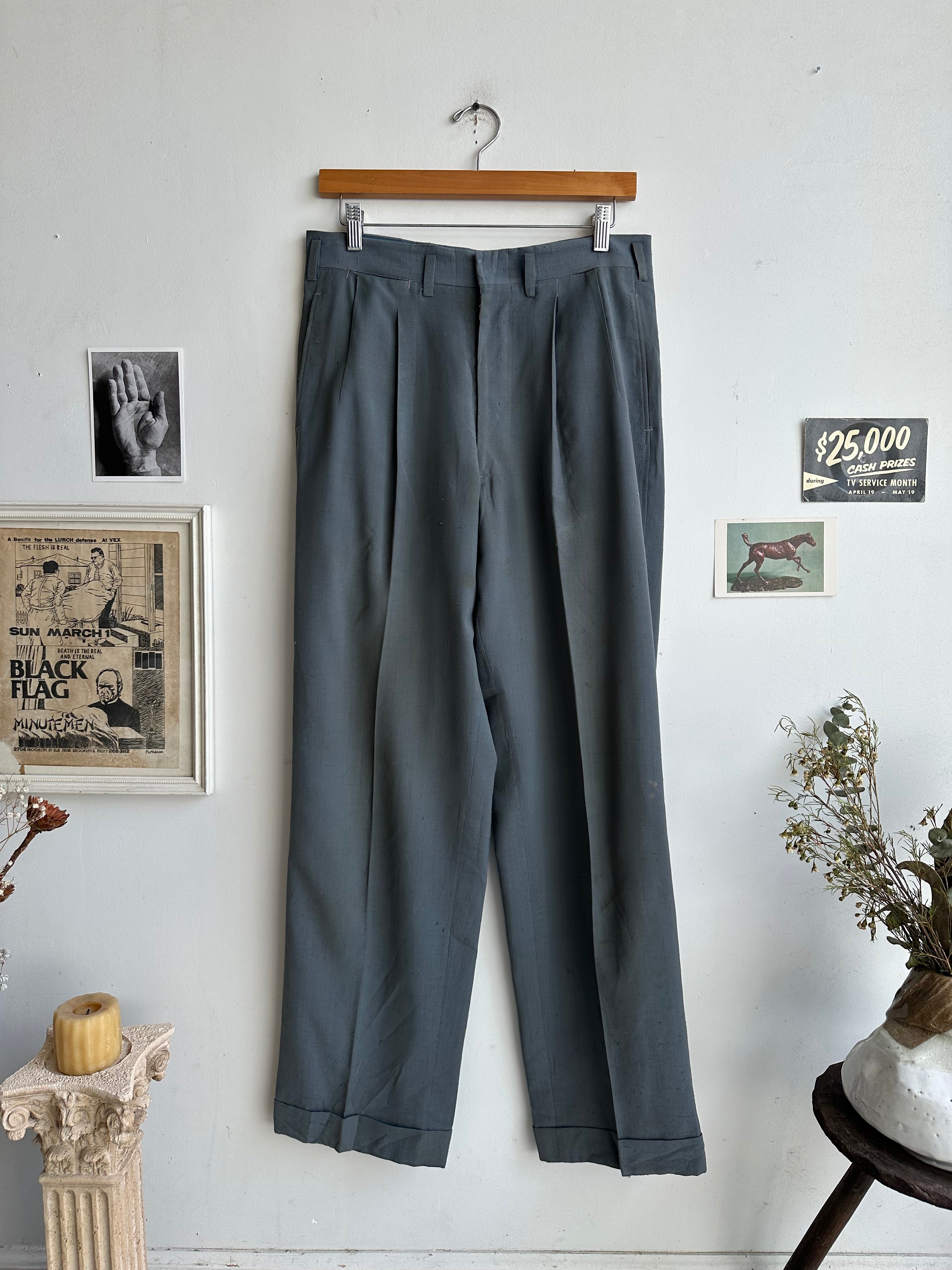 1940s/1950s Well-Worn Gray Pleated Trousers (31 x 31)