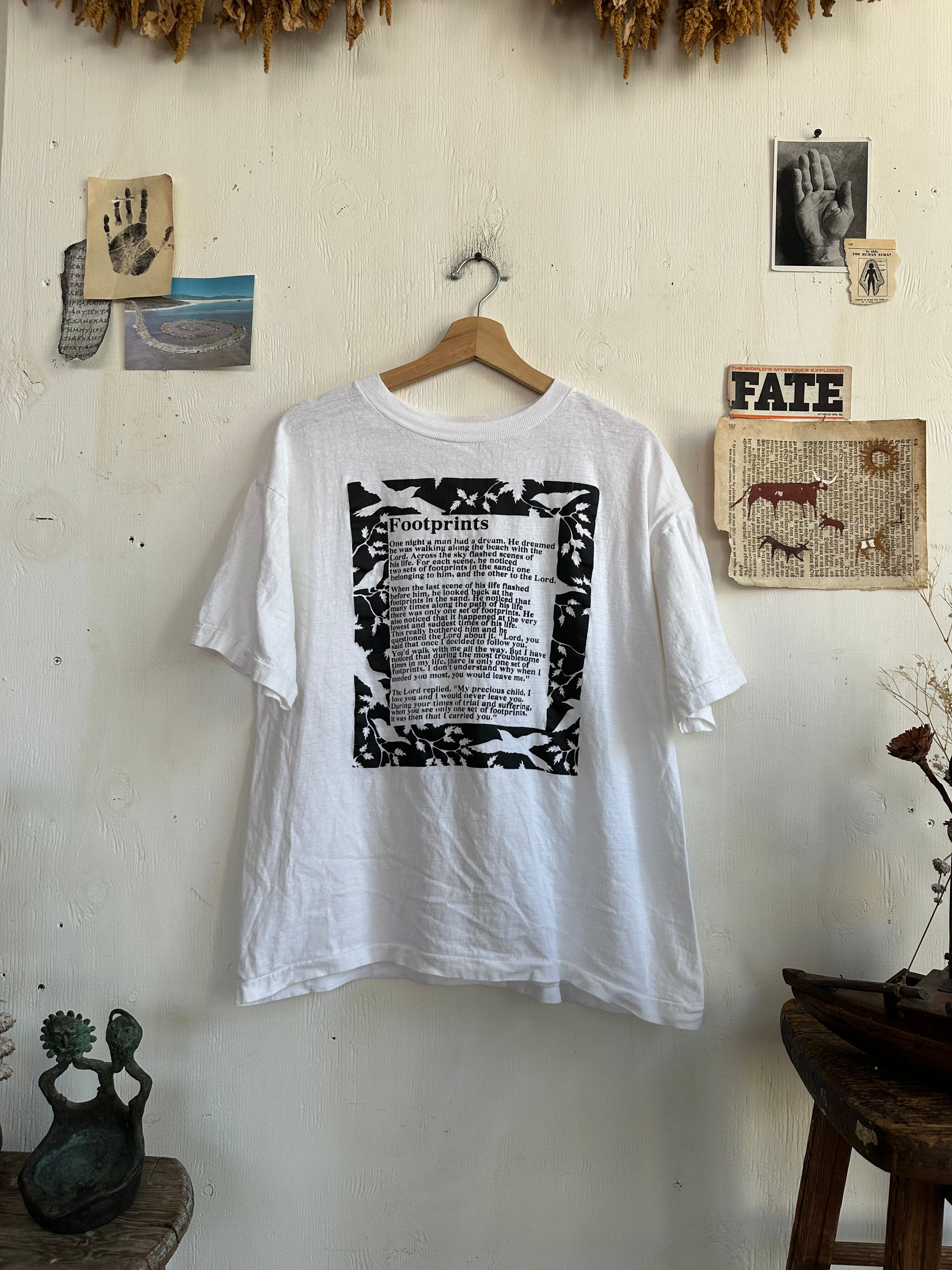1990s Footprints Tee (Boxy M)