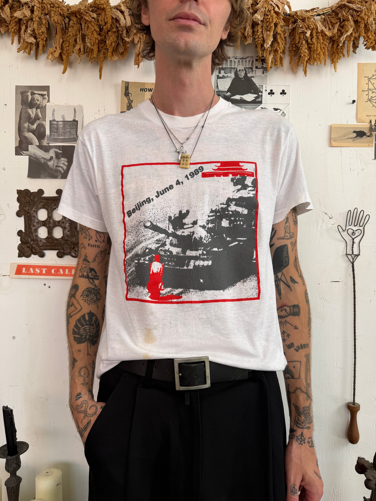 1989 Well Worn Tienemin Square Tee