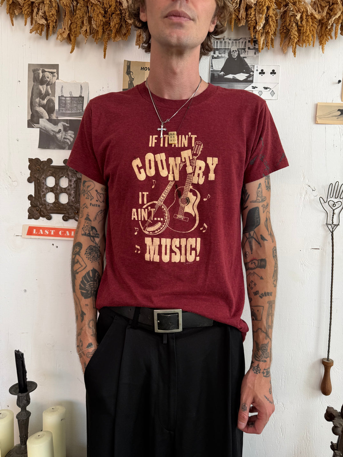 1970s If It Ain’t Country It Ain’t Music Tee