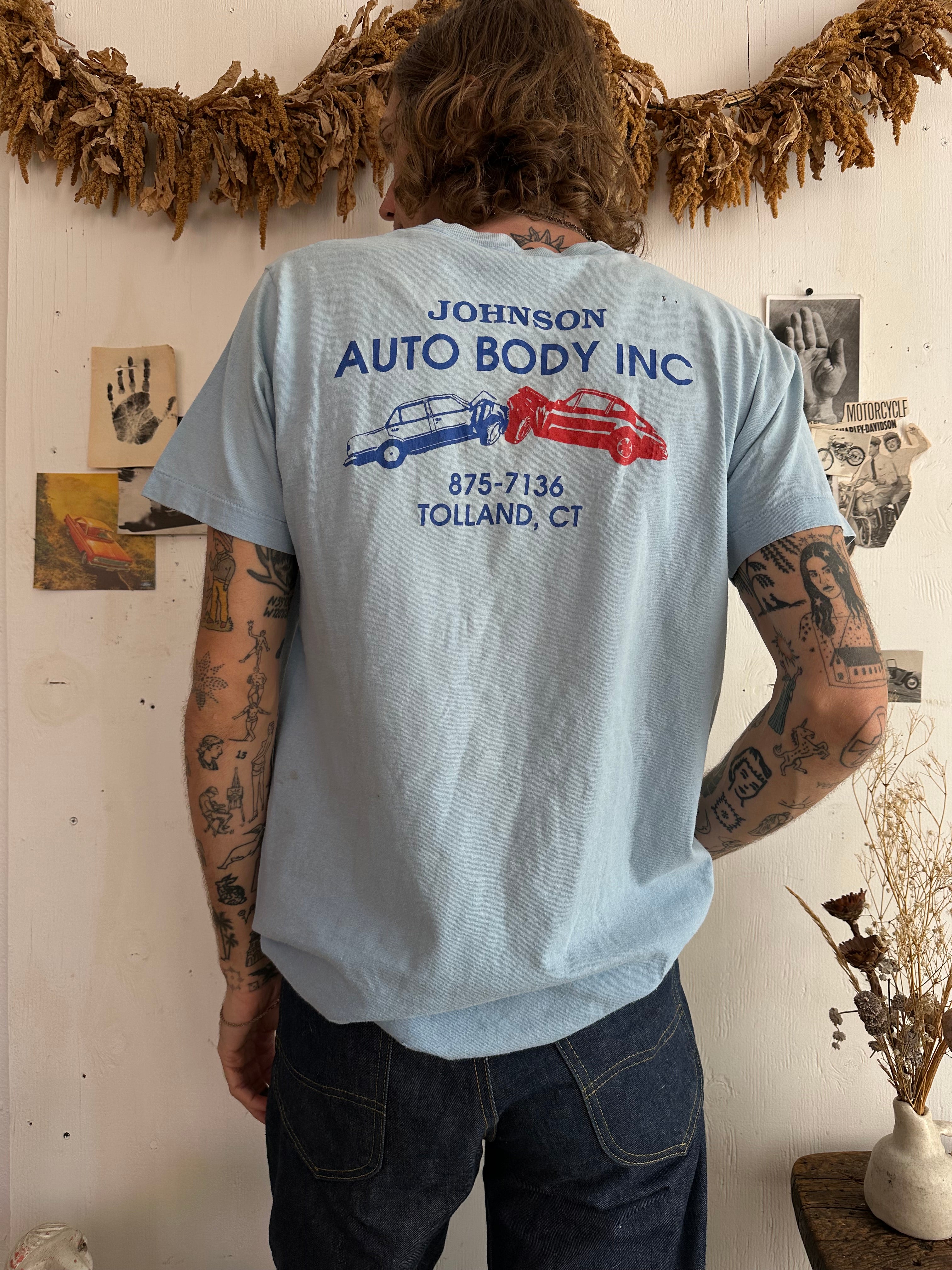 1980s Johnson Autobody Tee (M/L)