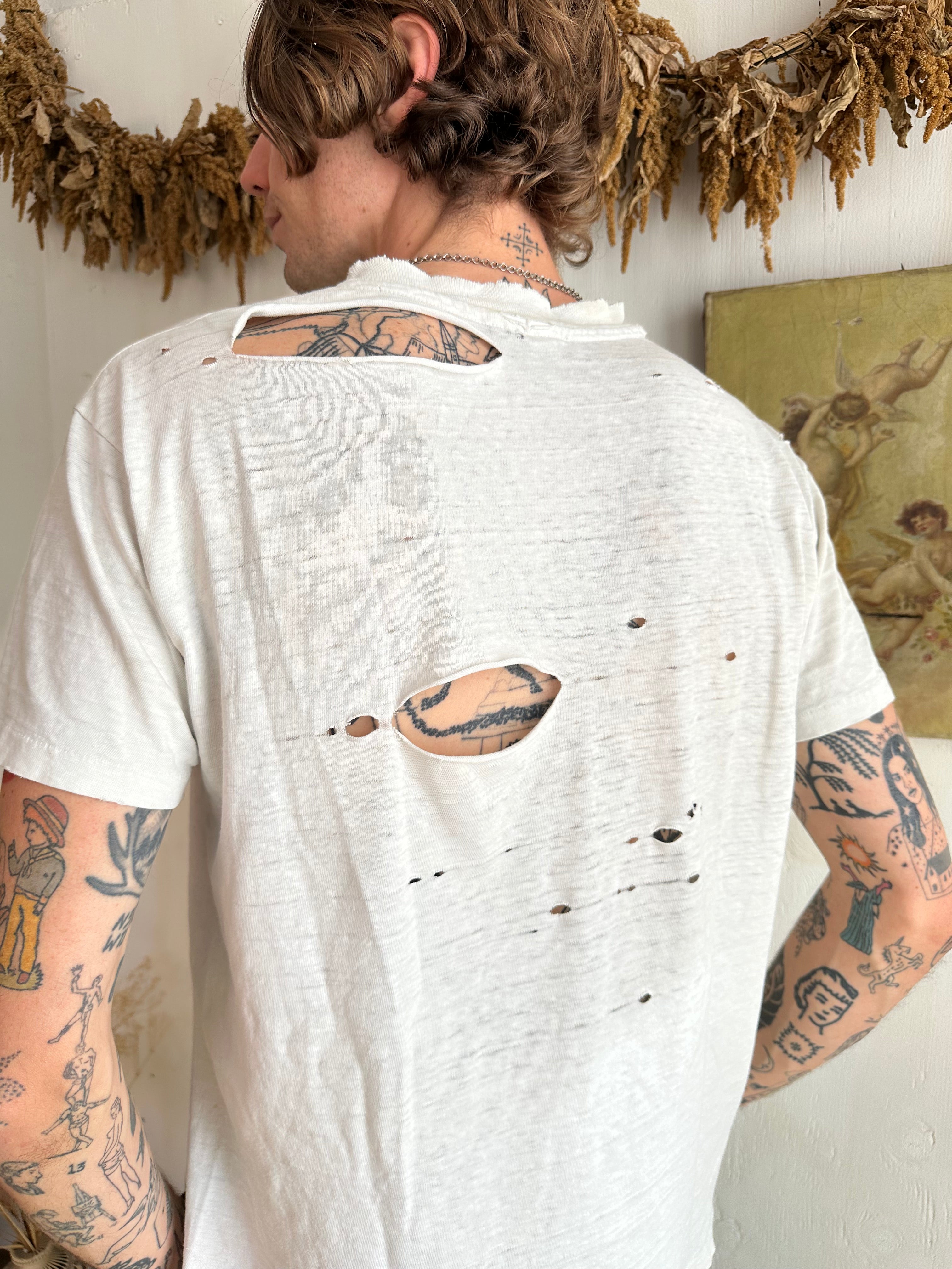 1980s Thrashed Hanes Beefy Tee (M)