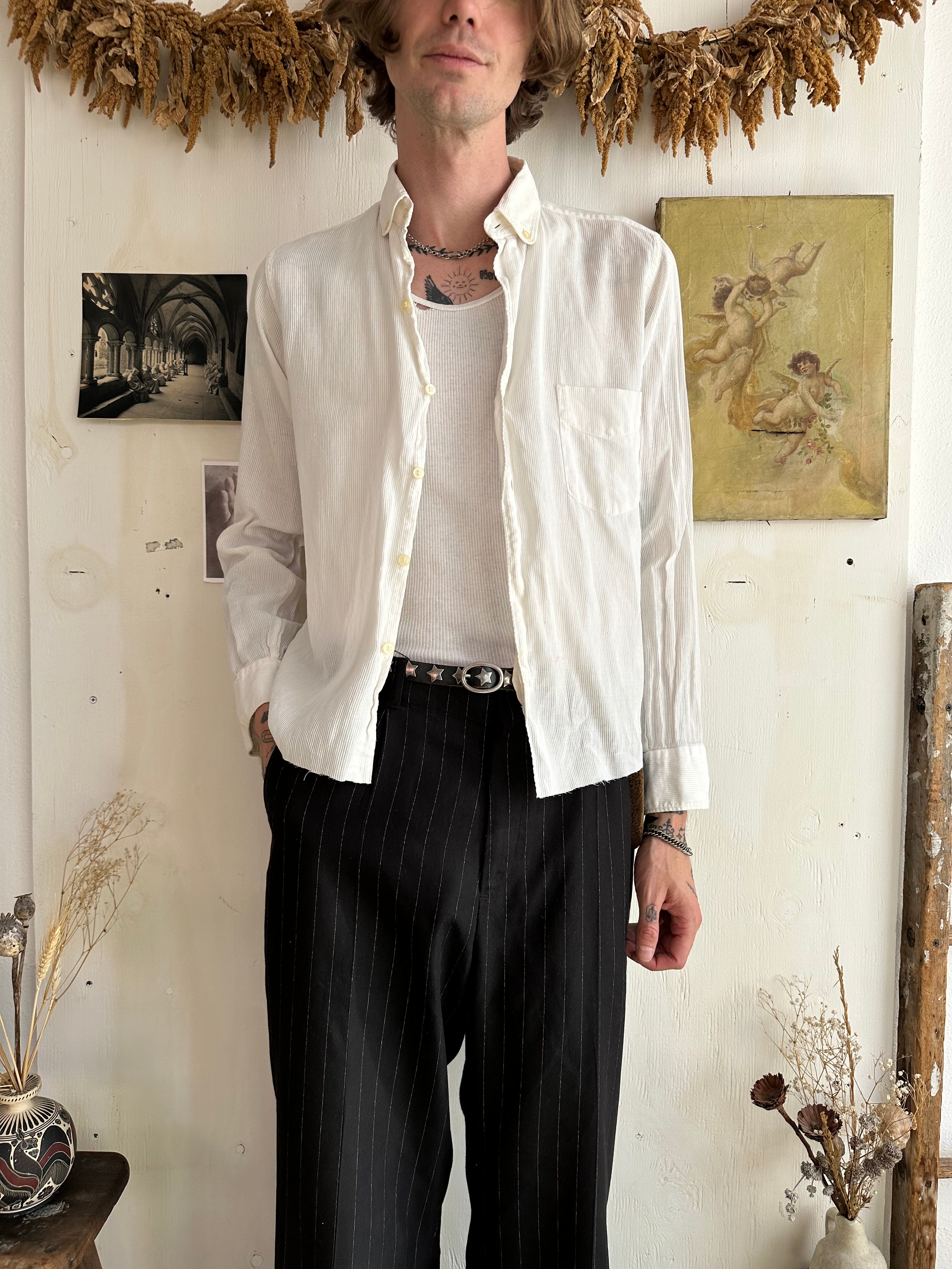 1960s Chopped Gauzy Seersucker Button Down (S/M)