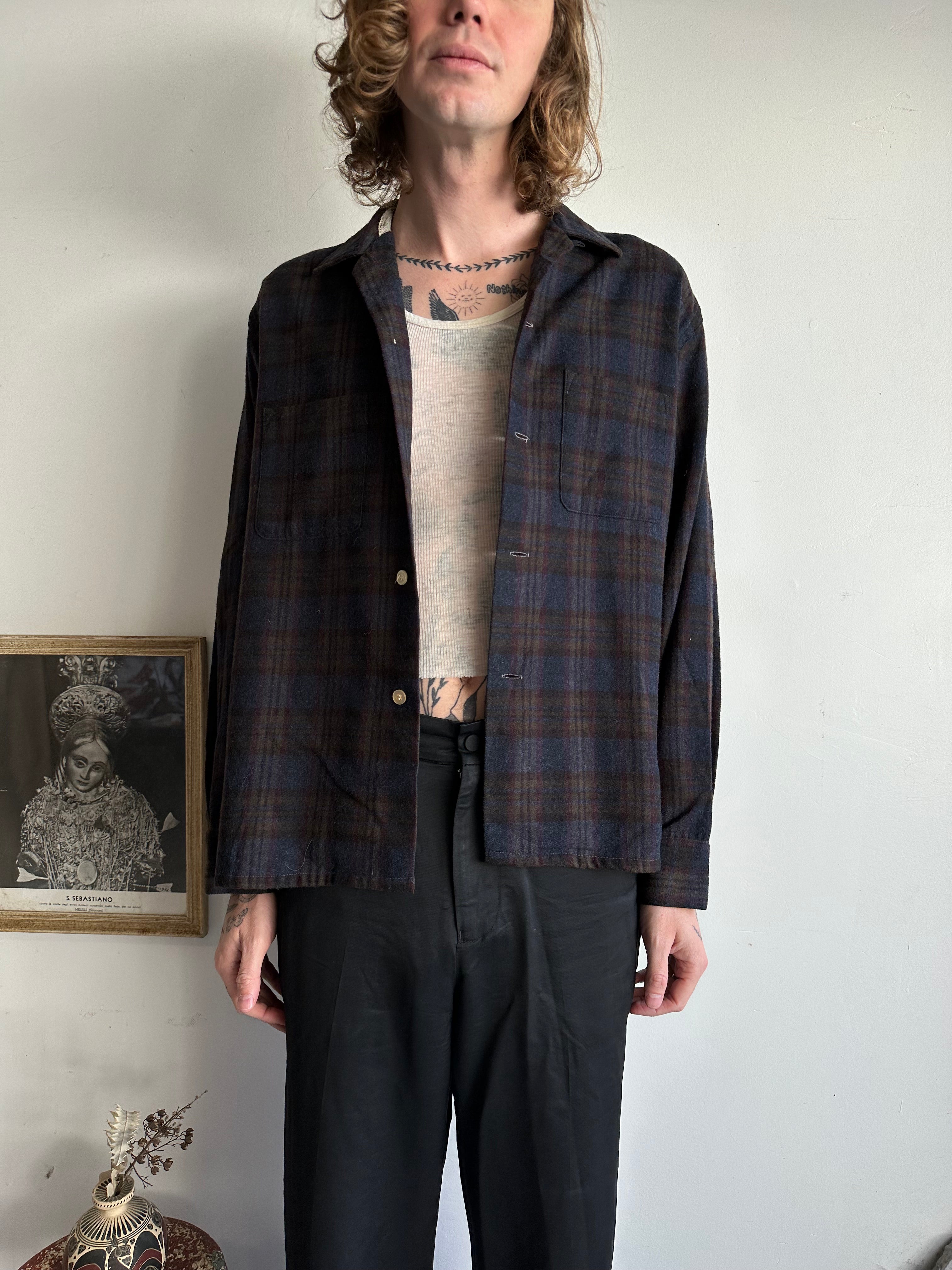 1960s Brown and Navy Plaid Flannel (L/XL)