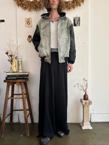 1990s Thrashed and Sunfaded Waxed Sleeved Carhartt Work Jacket (Boxy L)