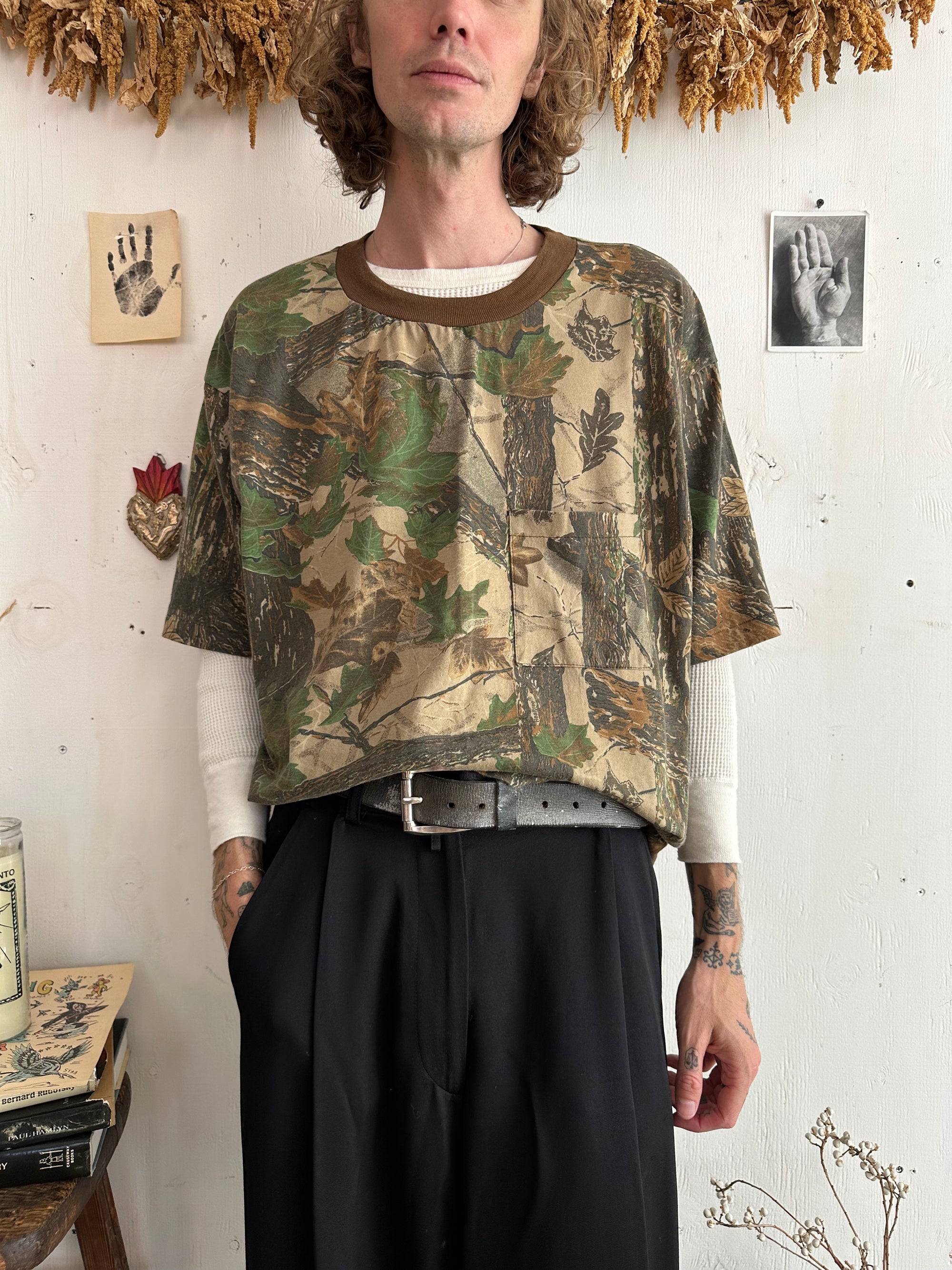 1990s Oversized Realtree Camo Pocket Tee