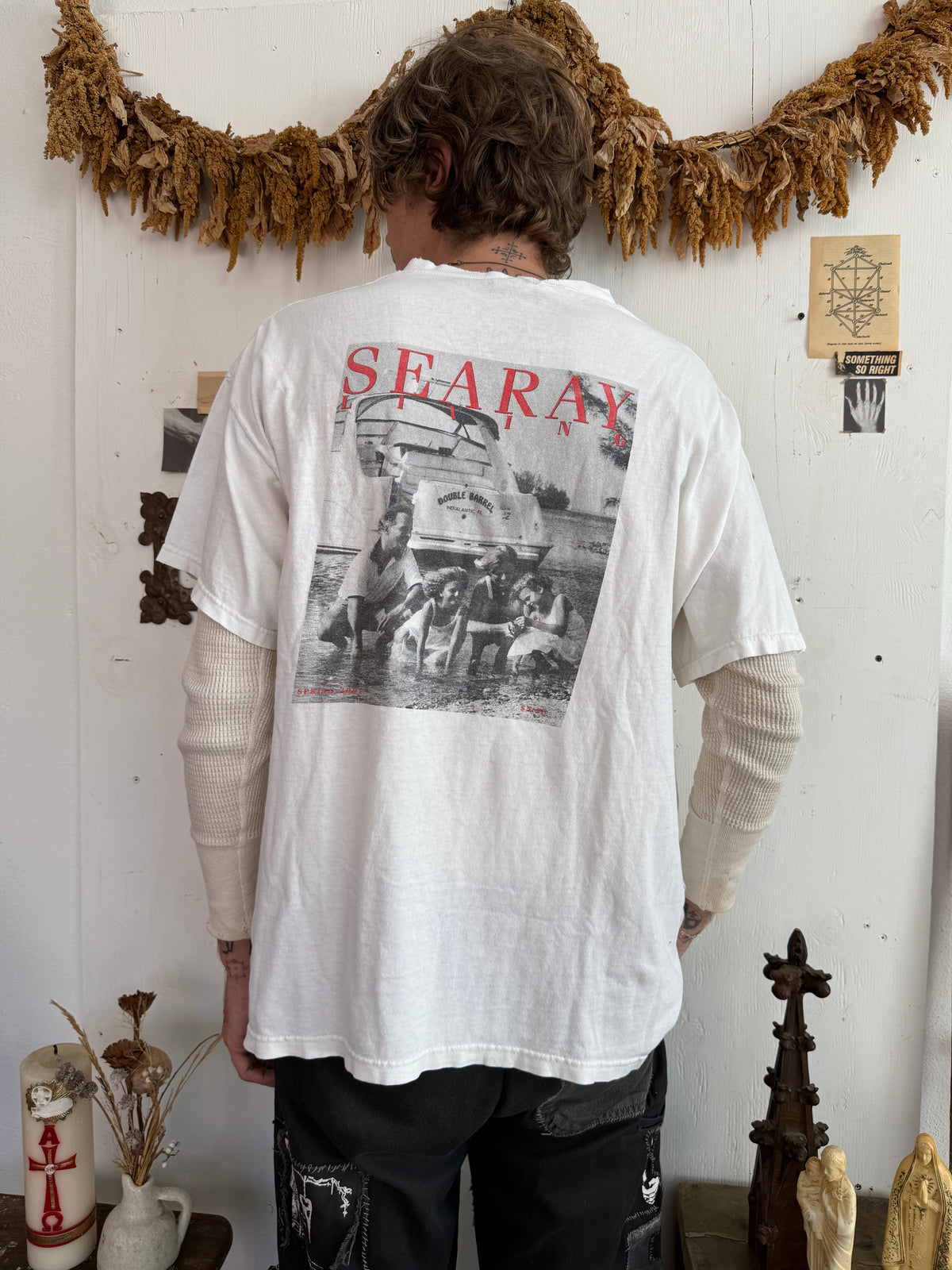 2001 Well Worn Sea Ray Tee