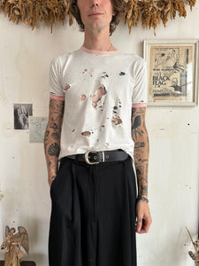 1990s/2000s Thrashed Nike T-Shirt (S/M)