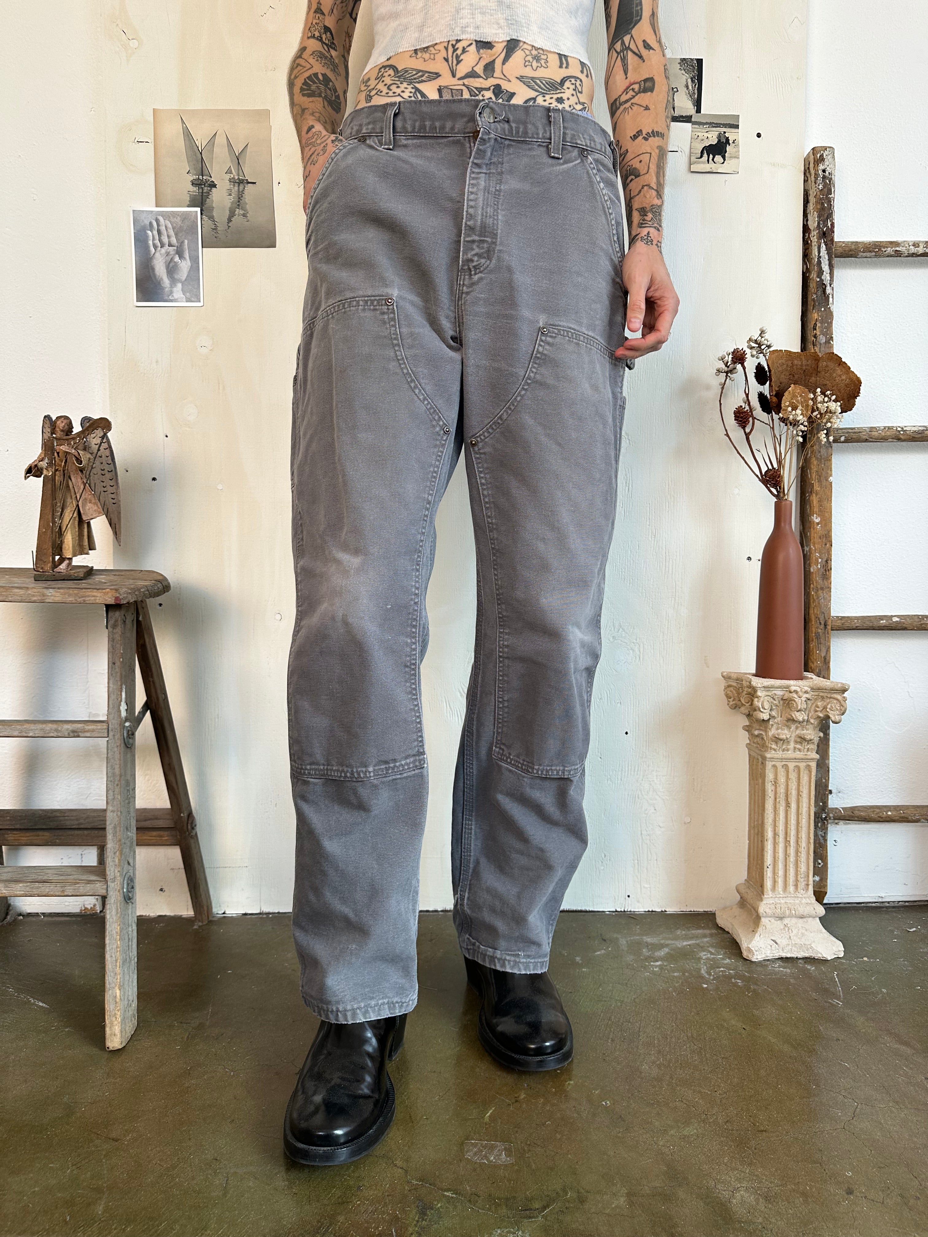 1990s Sunfaded Carhartt Double Knees (33/30)