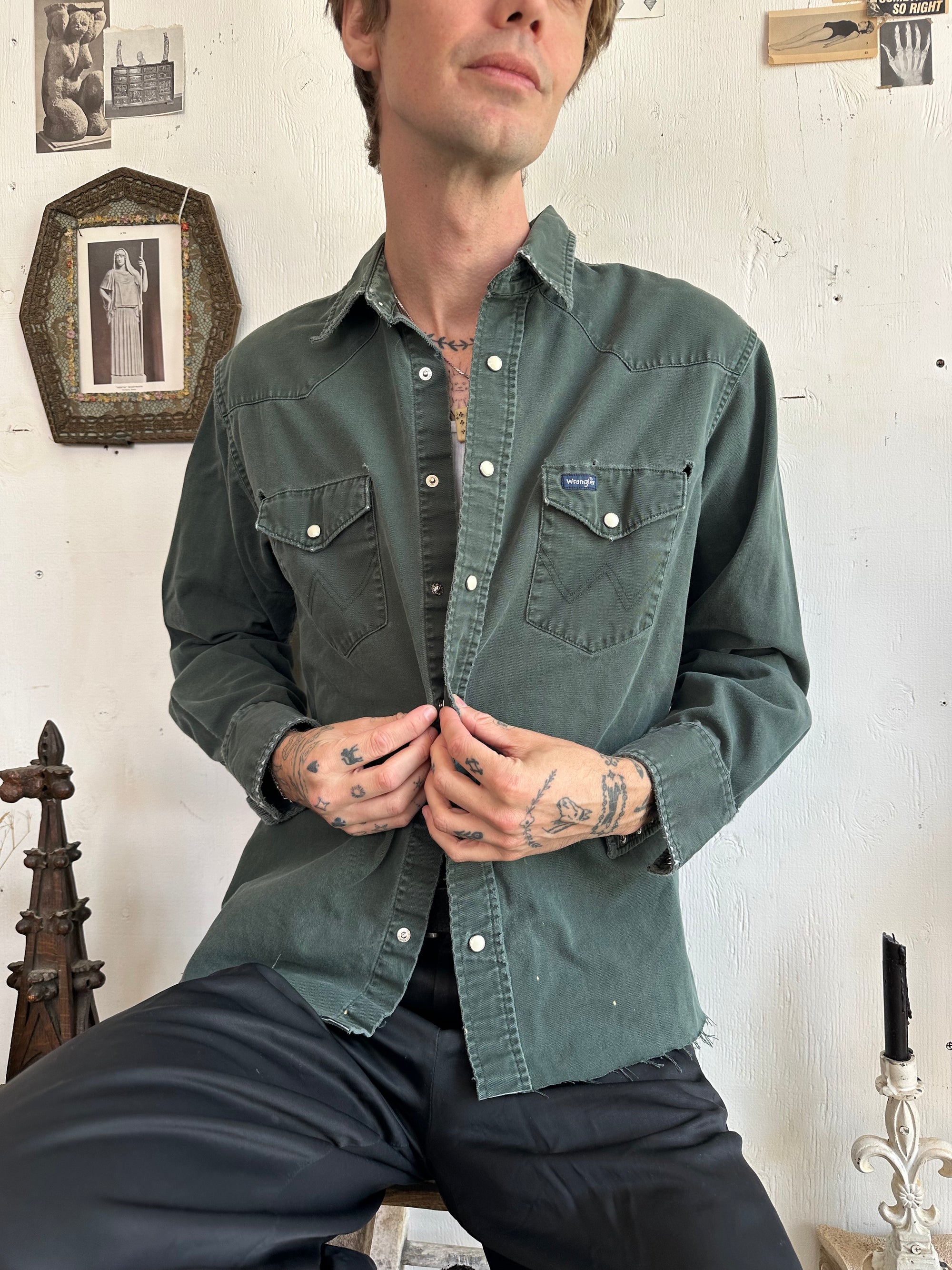 1990s Well Worn Wrangler Snap Button Western Shirt