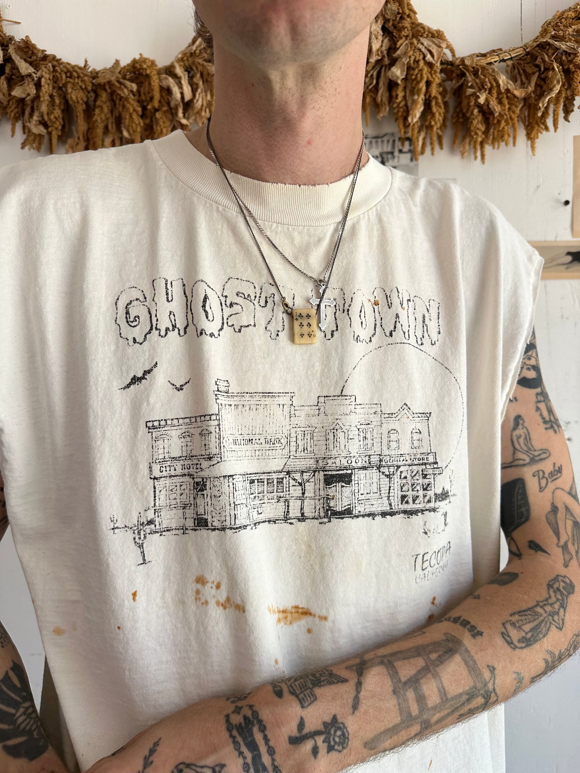 1980s Well Worn Ghost Town Muscle Tee