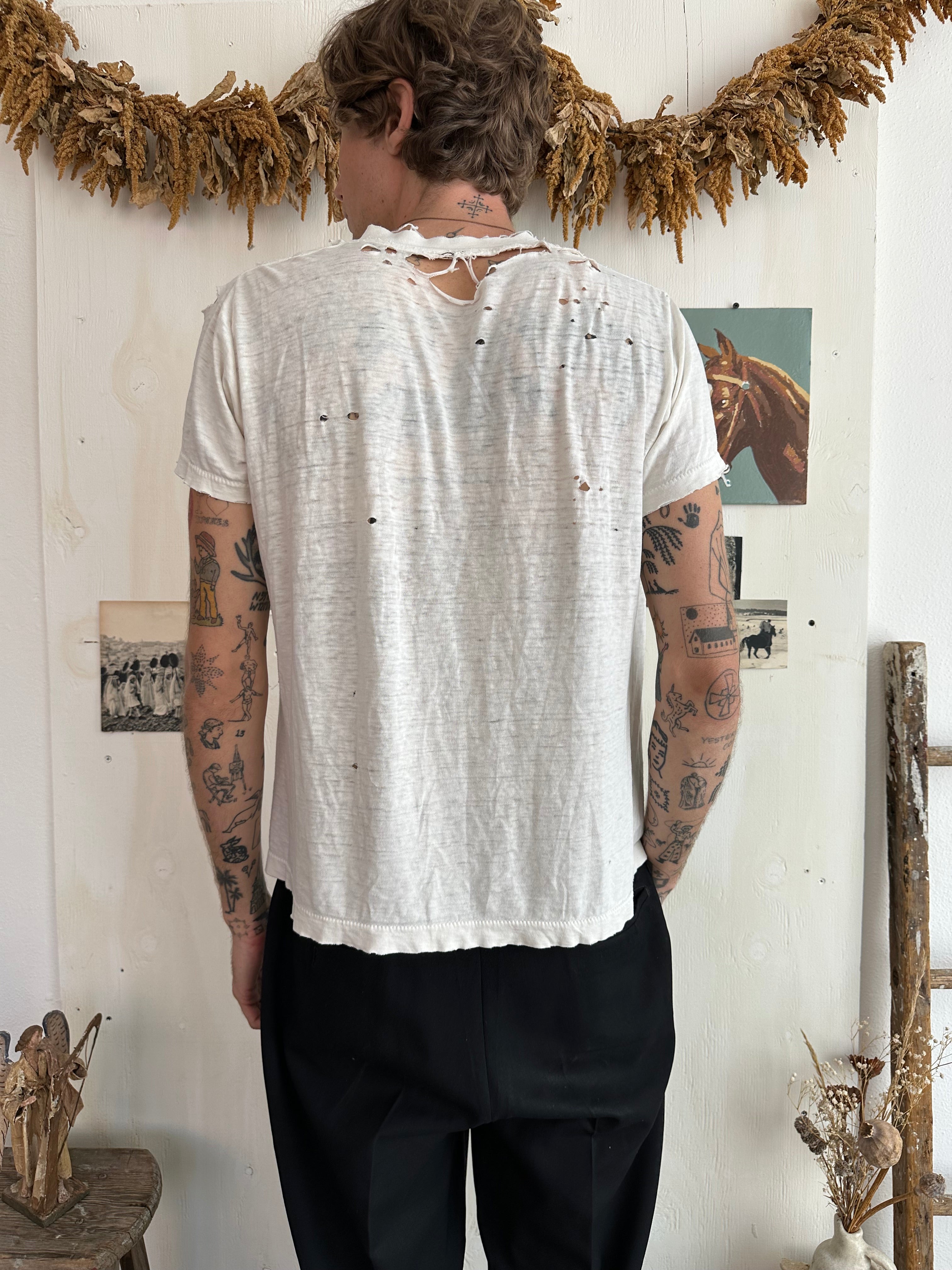 1970s Thrashed White Tee (Boxy M)