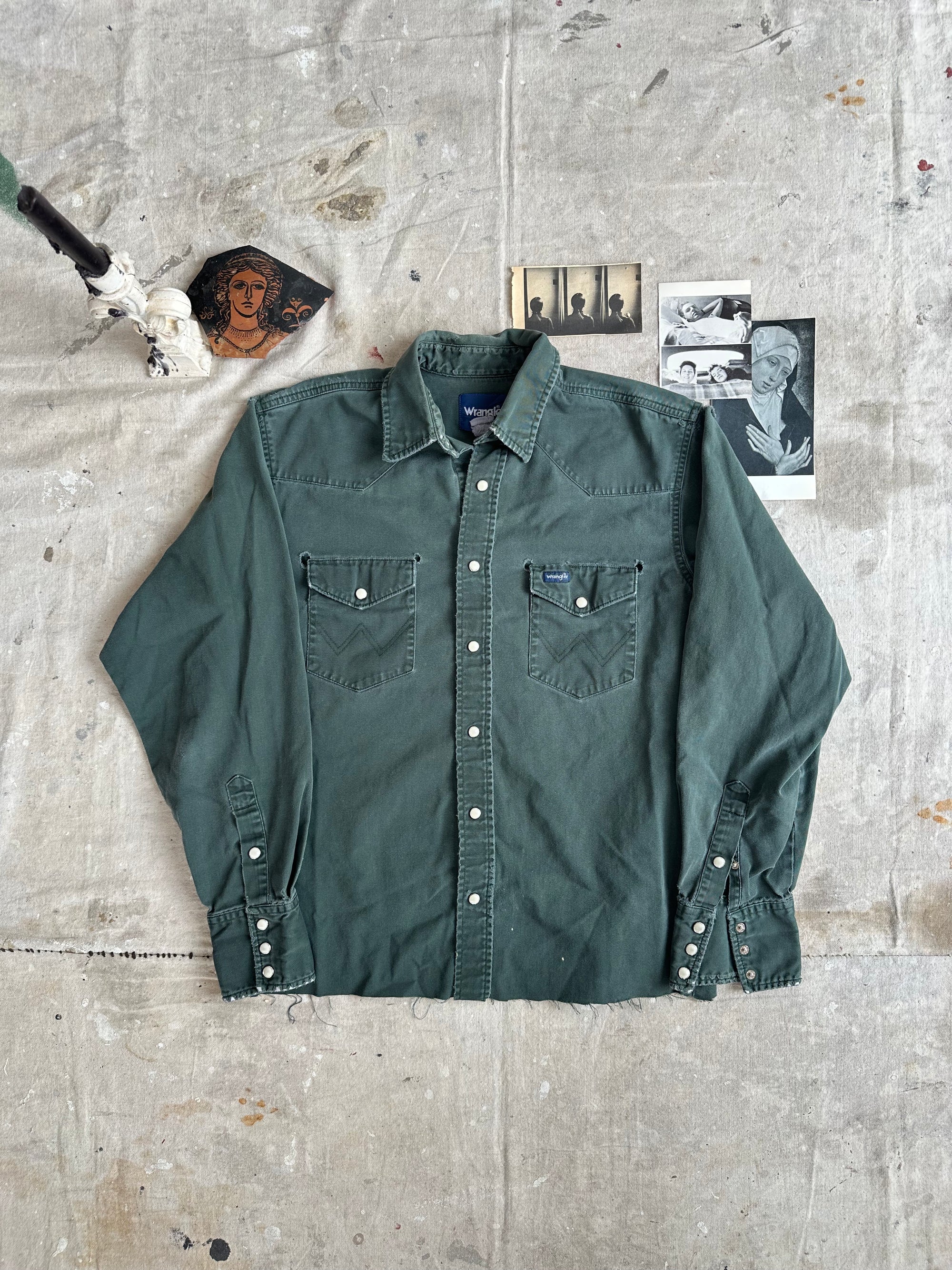 1990s Well Worn Wrangler Snap Button Western Shirt