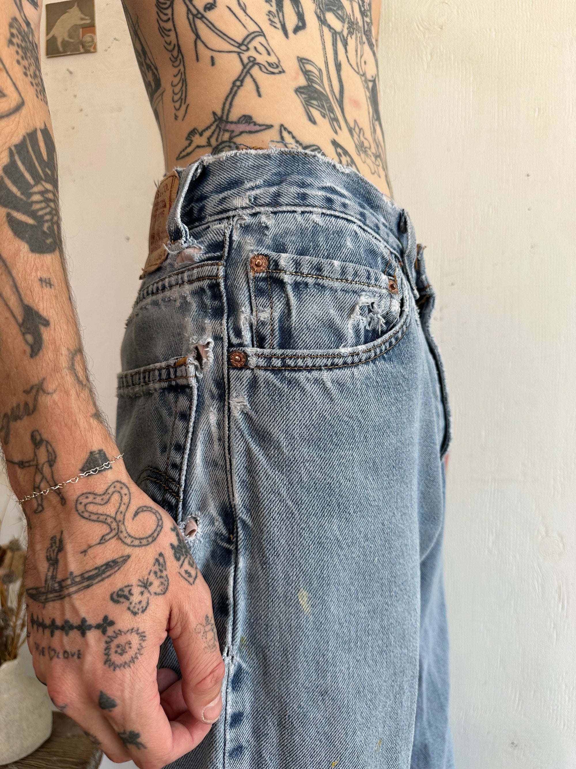 1990s Relaxed Fit Levis 550s