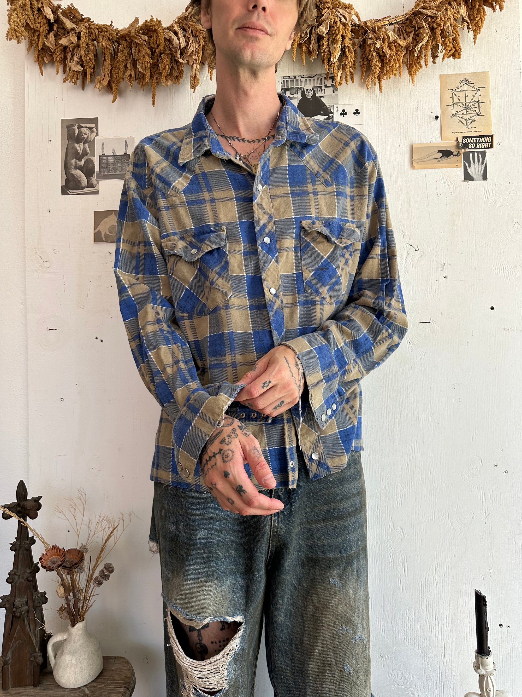 1980s Well Worn Snap Button Cotton Flannel