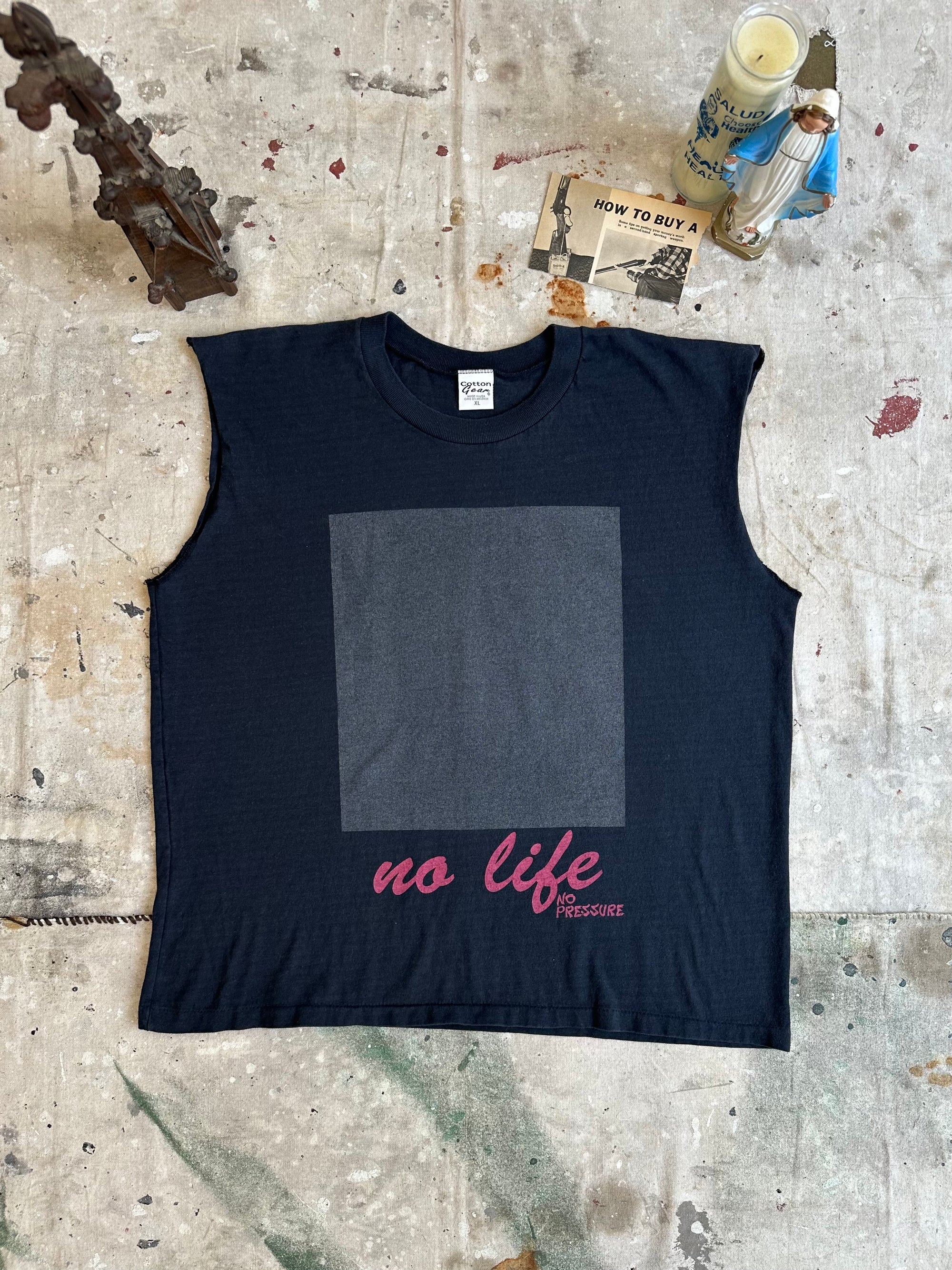 1990s No Life No Pressure Muscle Tee