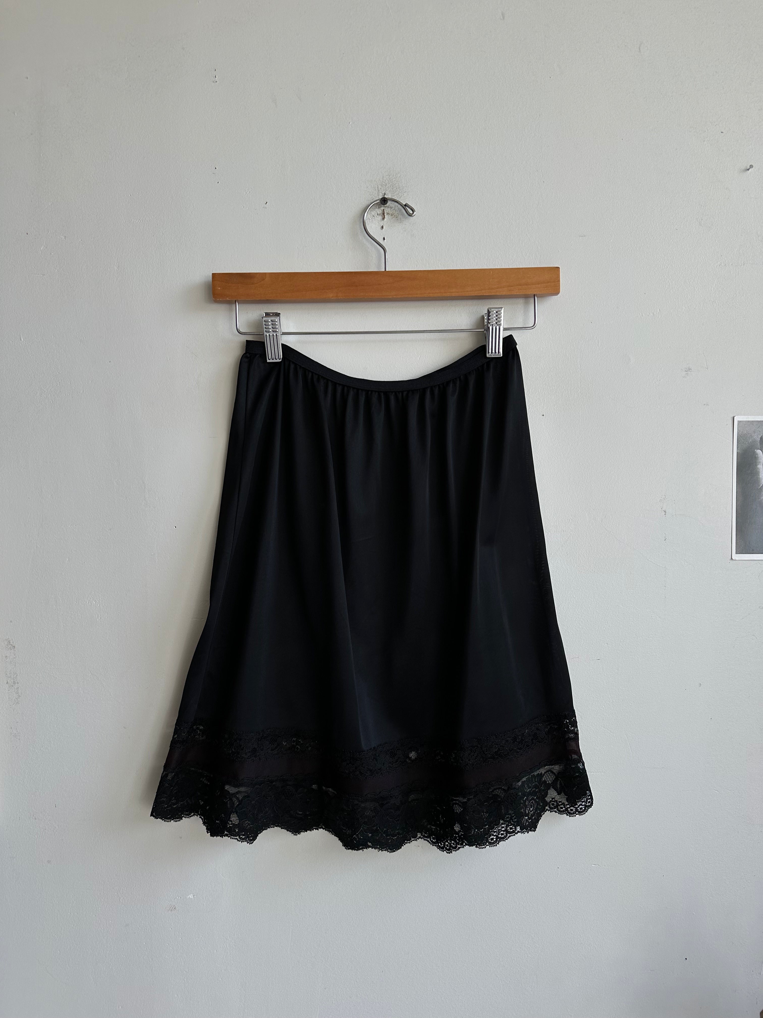 1980s Black Lace Slip Skirt (S)