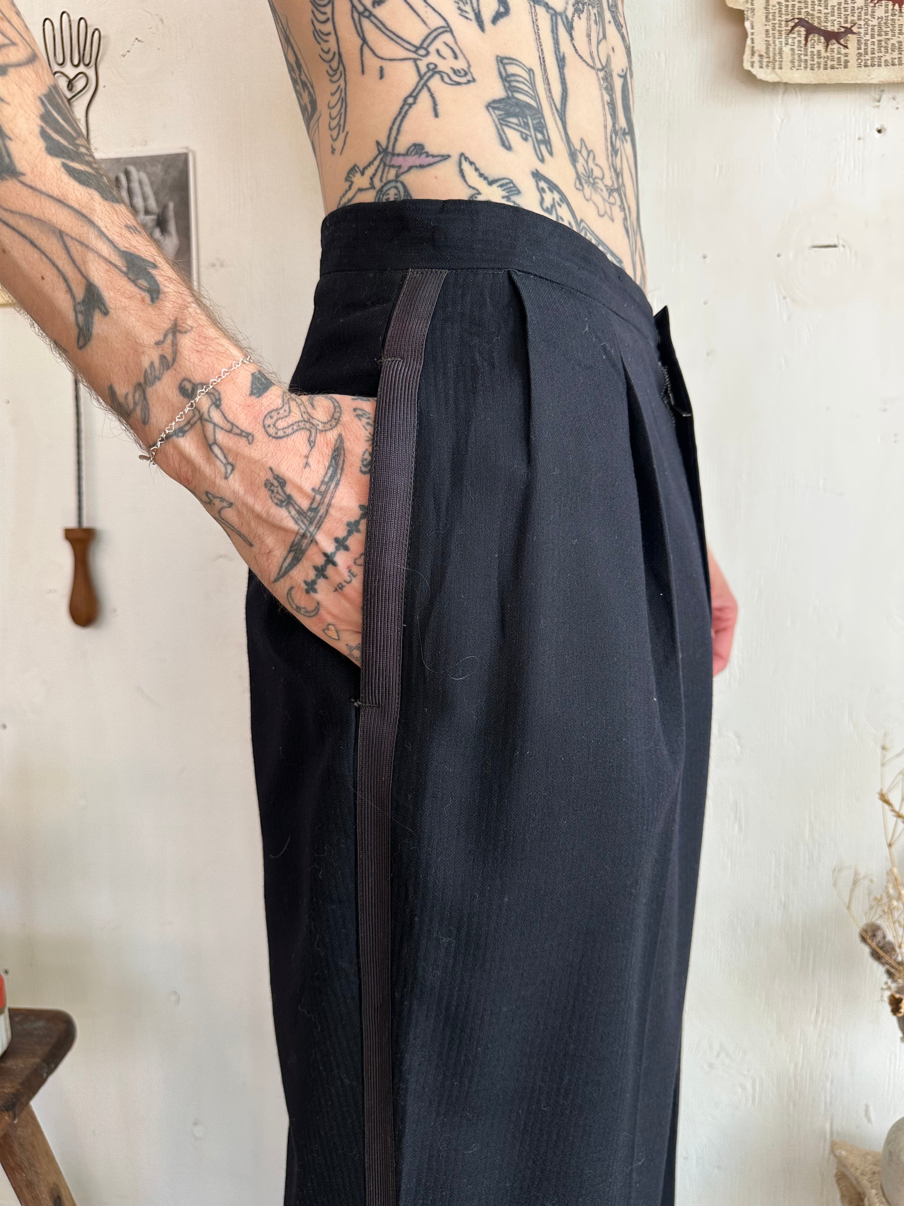 1960s Baggy Faint Pinstripe Tuxedo Trousers (32/28)